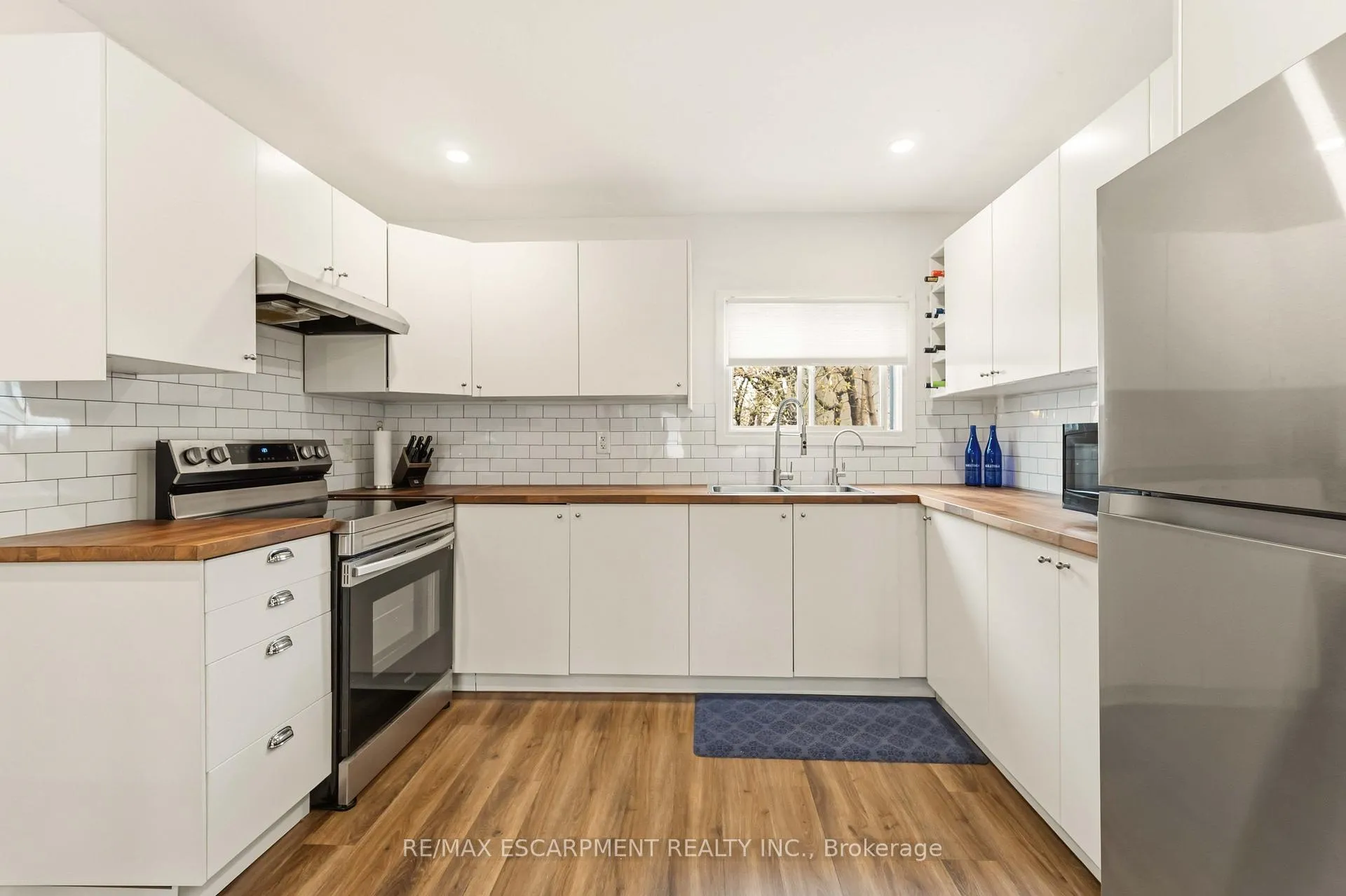 Photo 8 of 27 Edinburgh Avenue, Hamilton, Crown Point — HOMEH