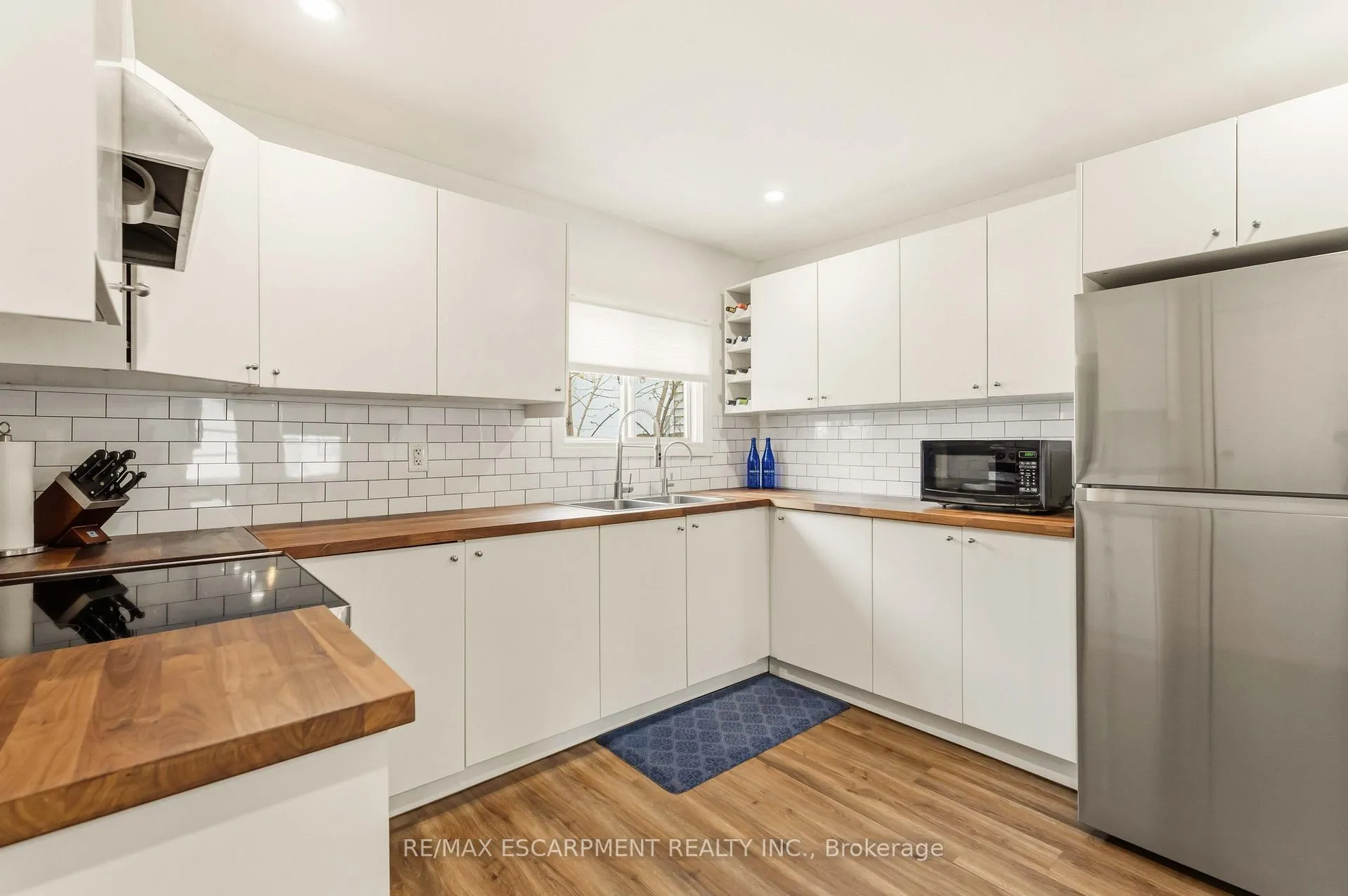 Photo 10 of 27 Edinburgh Avenue, Hamilton, Crown Point — HOMEH