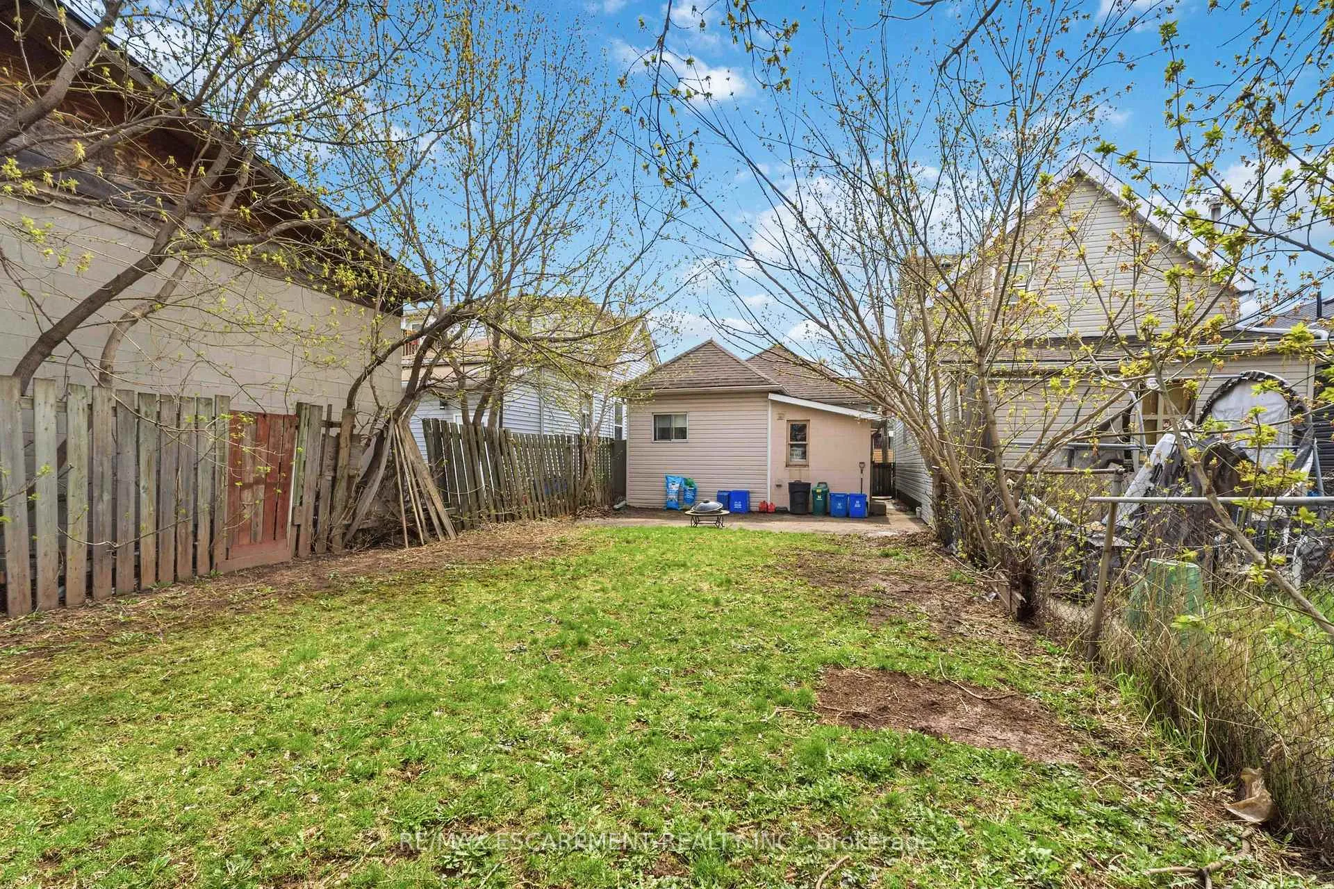 Photo 20 of 27 Edinburgh Avenue, Hamilton, Crown Point — HOMEH