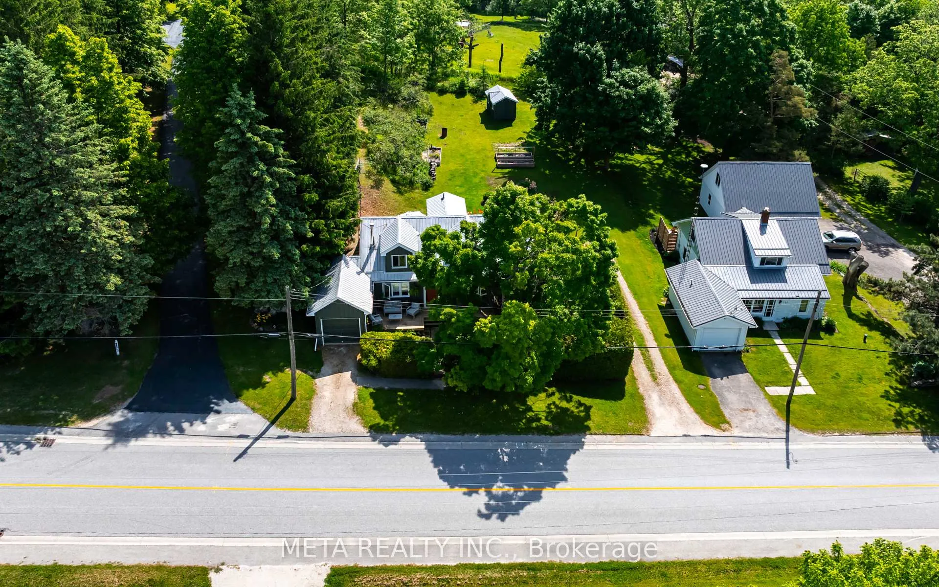 Photo 34 of 237 Main Street, Melancthon, Rural Melancthon — HOMEH
