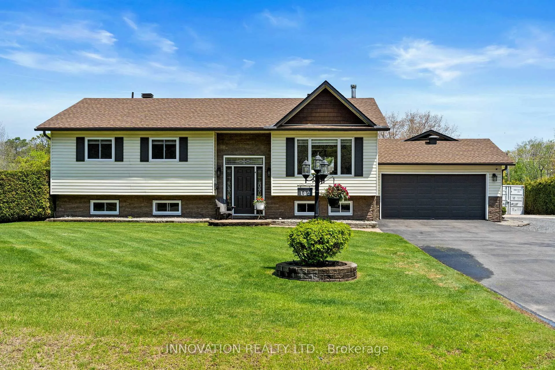 Photo 1 of 102 Fireside Drive, Ottawa, Constance Bay — HOMEH