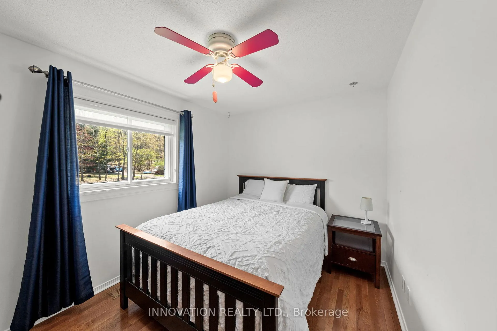 Photo 21 of 102 Fireside Drive, Ottawa, Constance Bay — HOMEH