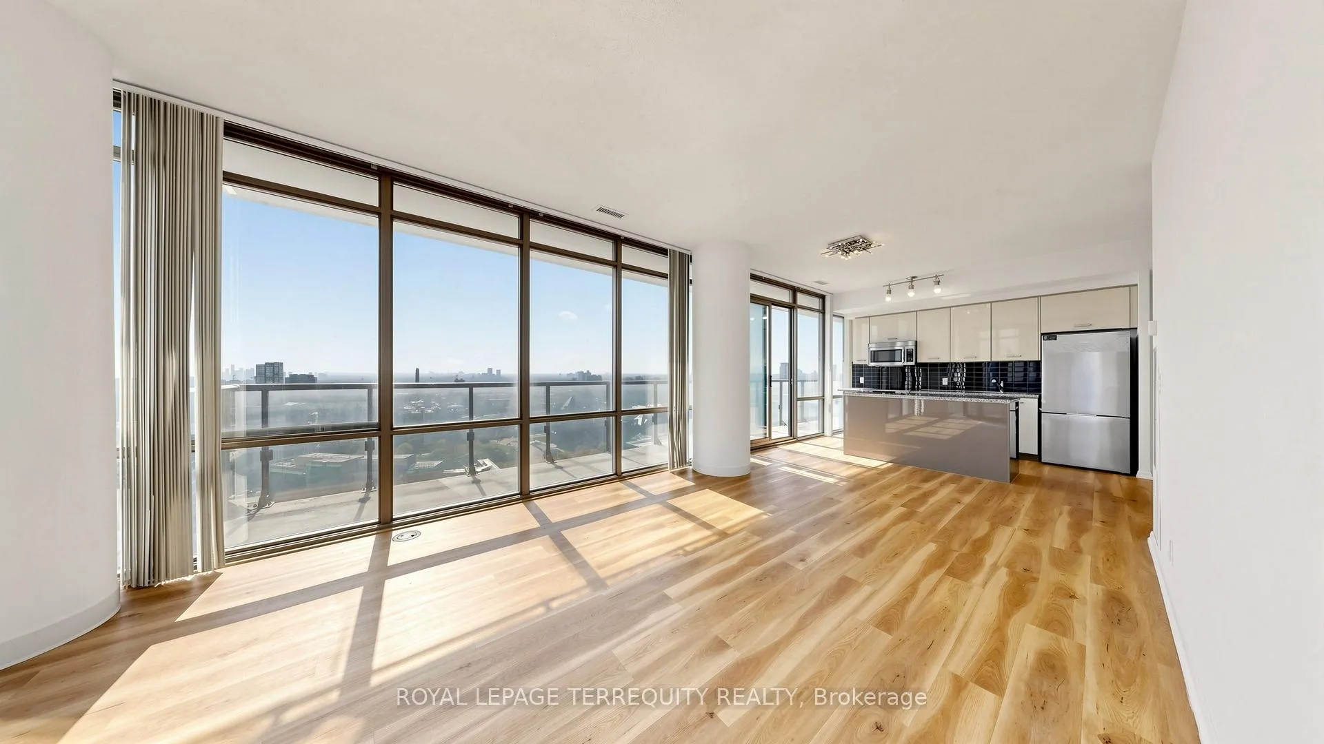 Photo 13 of Unit 2710, 832 Bay Street, Toronto, Bay Street Corridor — HOMEH