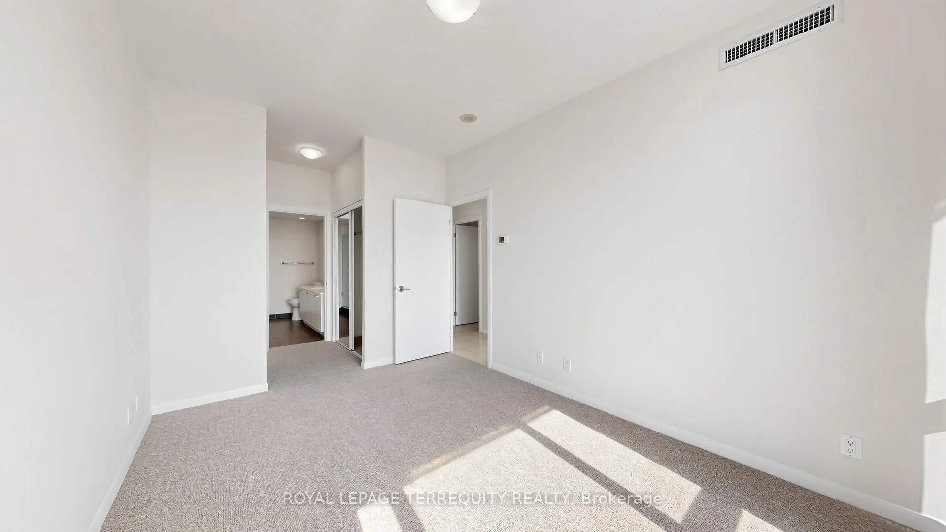 Photo 27 of Unit 2710, 832 Bay Street, Toronto, Bay Street Corridor — HOMEH