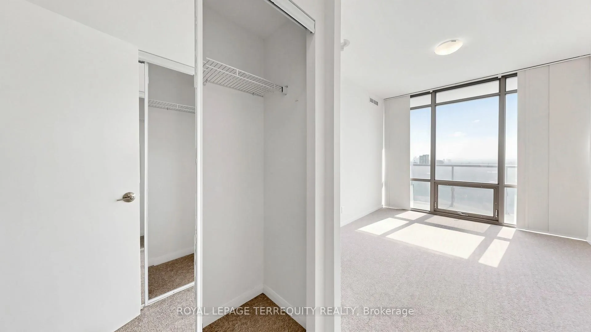Photo 28 of Unit 2710, 832 Bay Street, Toronto, Bay Street Corridor — HOMEH
