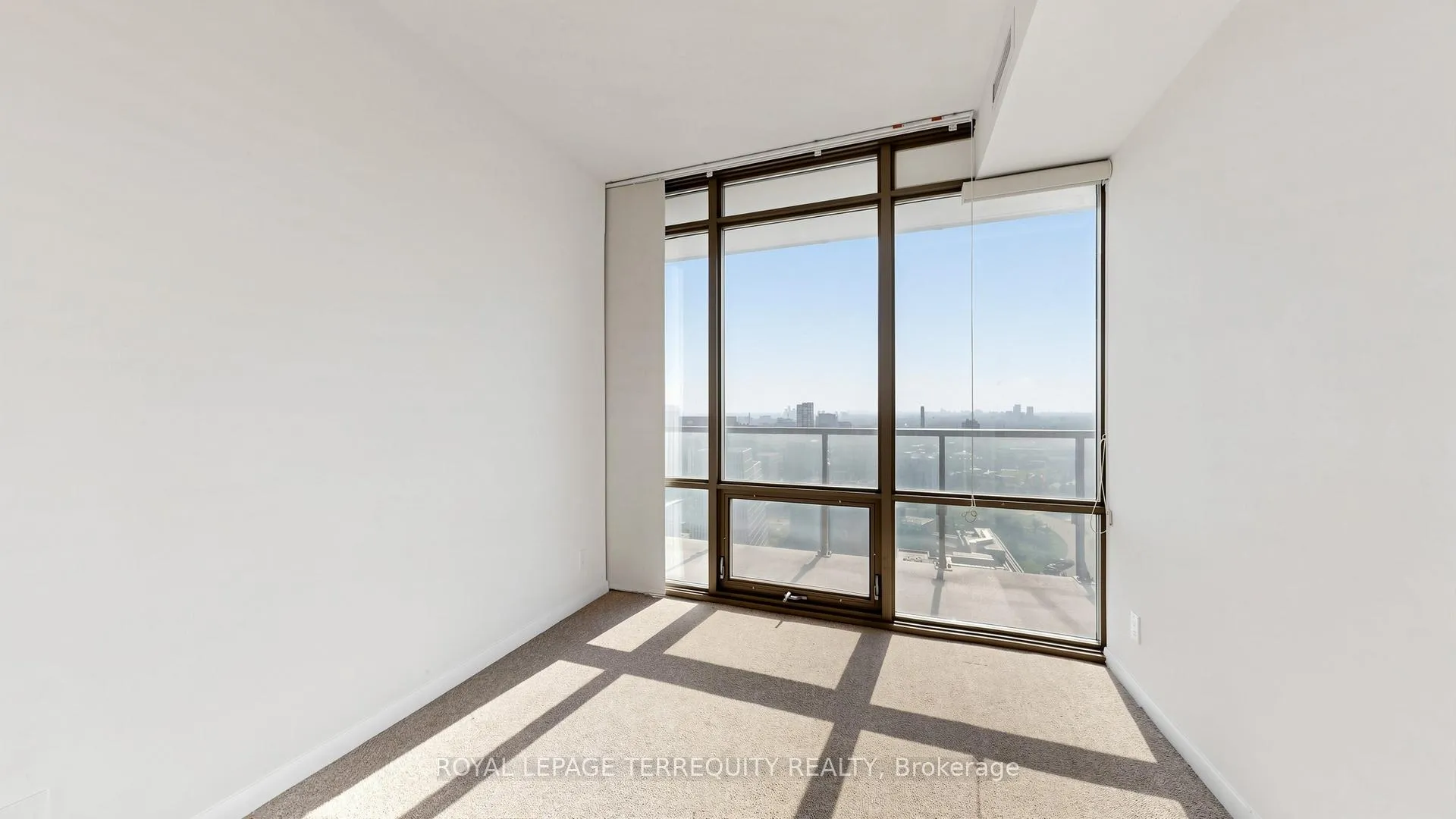 Photo 32 of Unit 2710, 832 Bay Street, Toronto, Bay Street Corridor — HOMEH