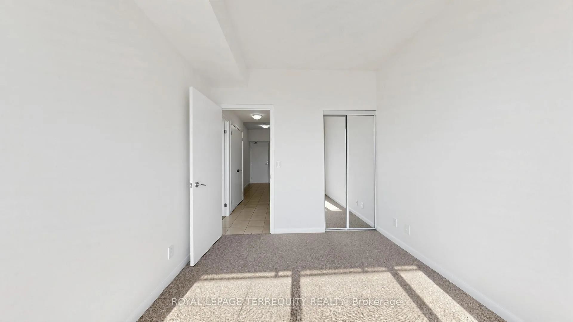 Photo 33 of Unit 2710, 832 Bay Street, Toronto, Bay Street Corridor — HOMEH