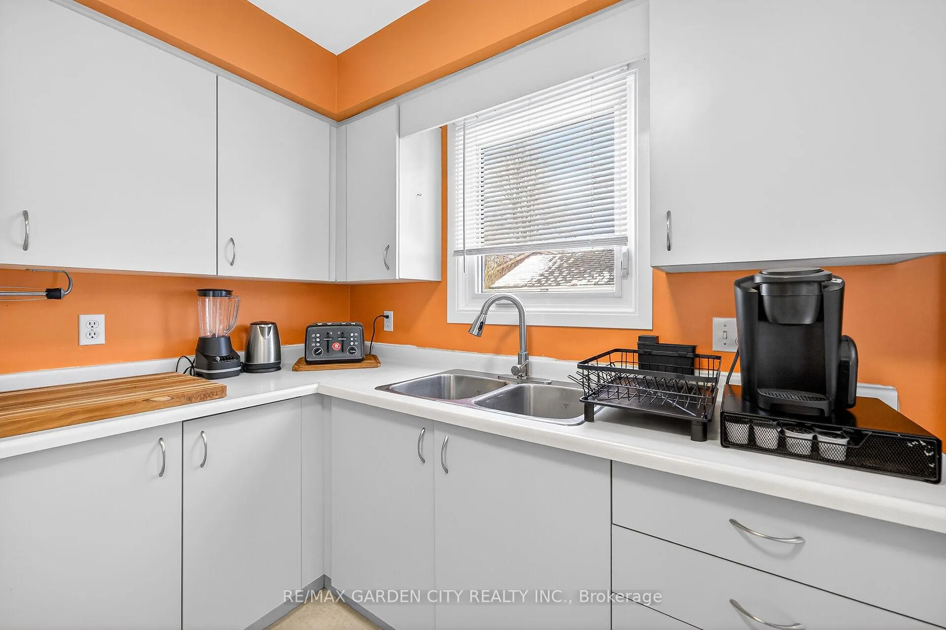 Photo 12 of 6479 Malibu Drive, Niagara Falls, Dorchester — HOMEH