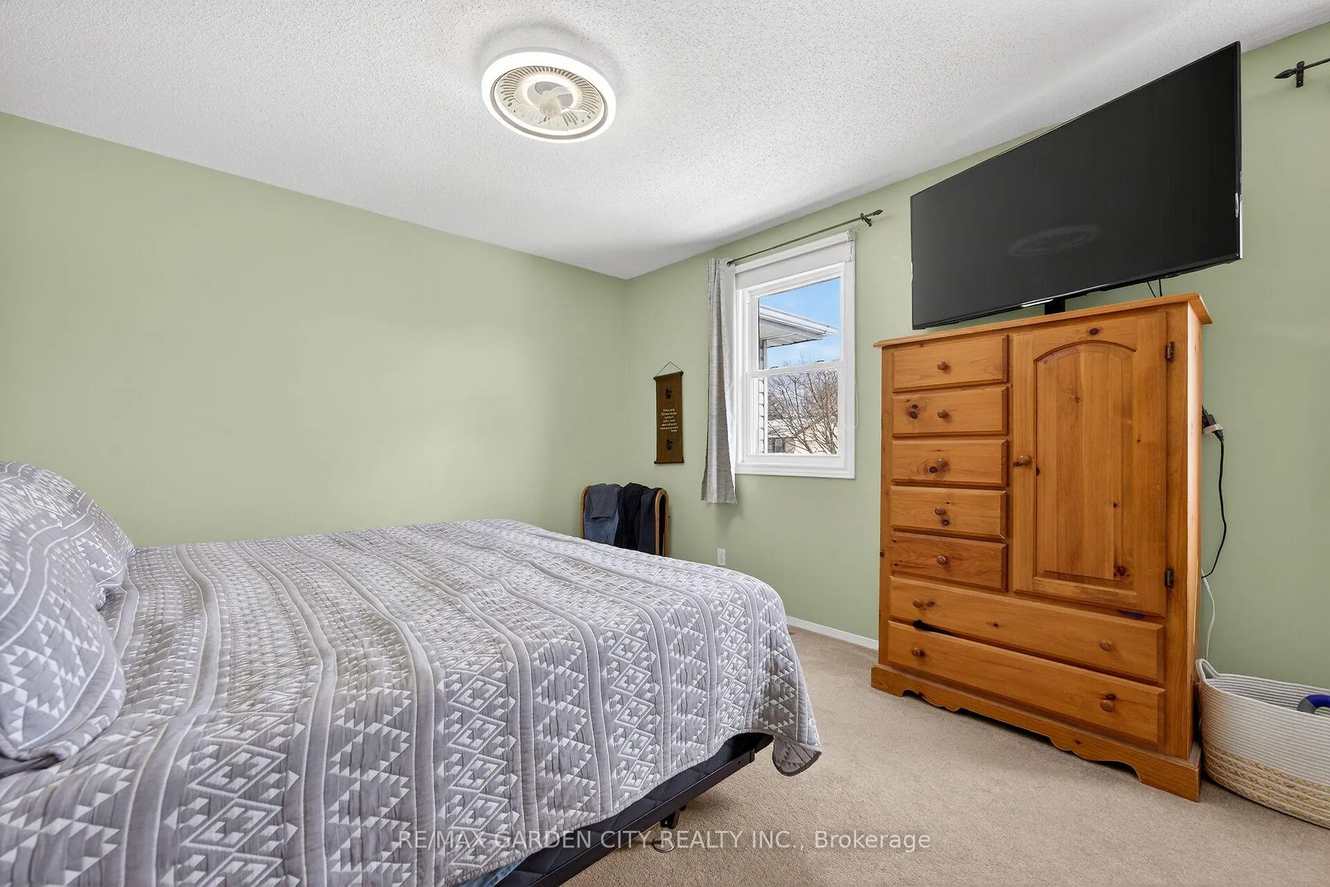 Photo 25 of 6479 Malibu Drive, Niagara Falls, Dorchester — HOMEH
