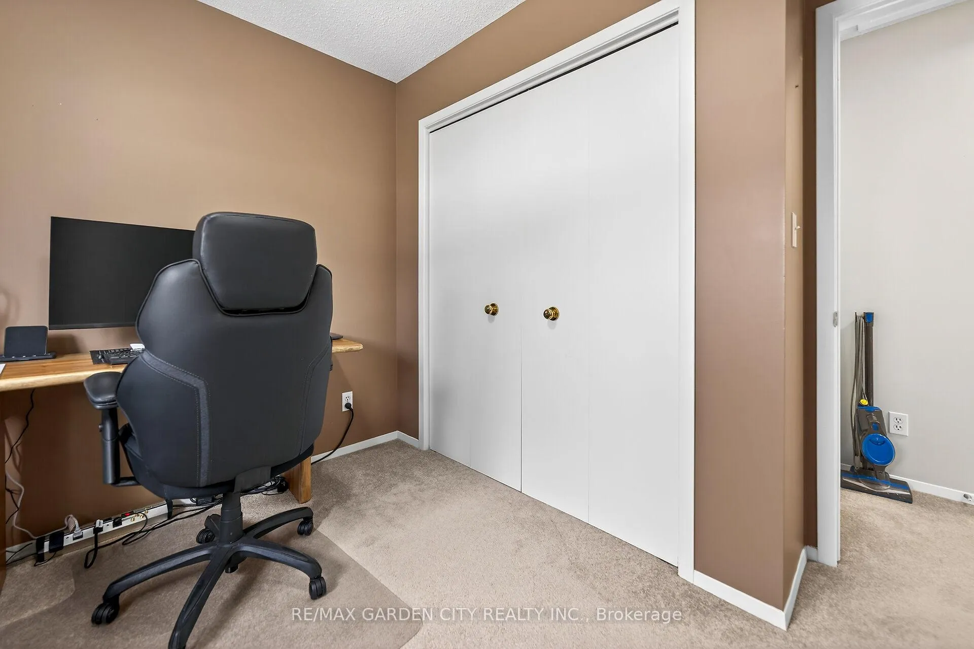 Photo 32 of 6479 Malibu Drive, Niagara Falls, Dorchester — HOMEH