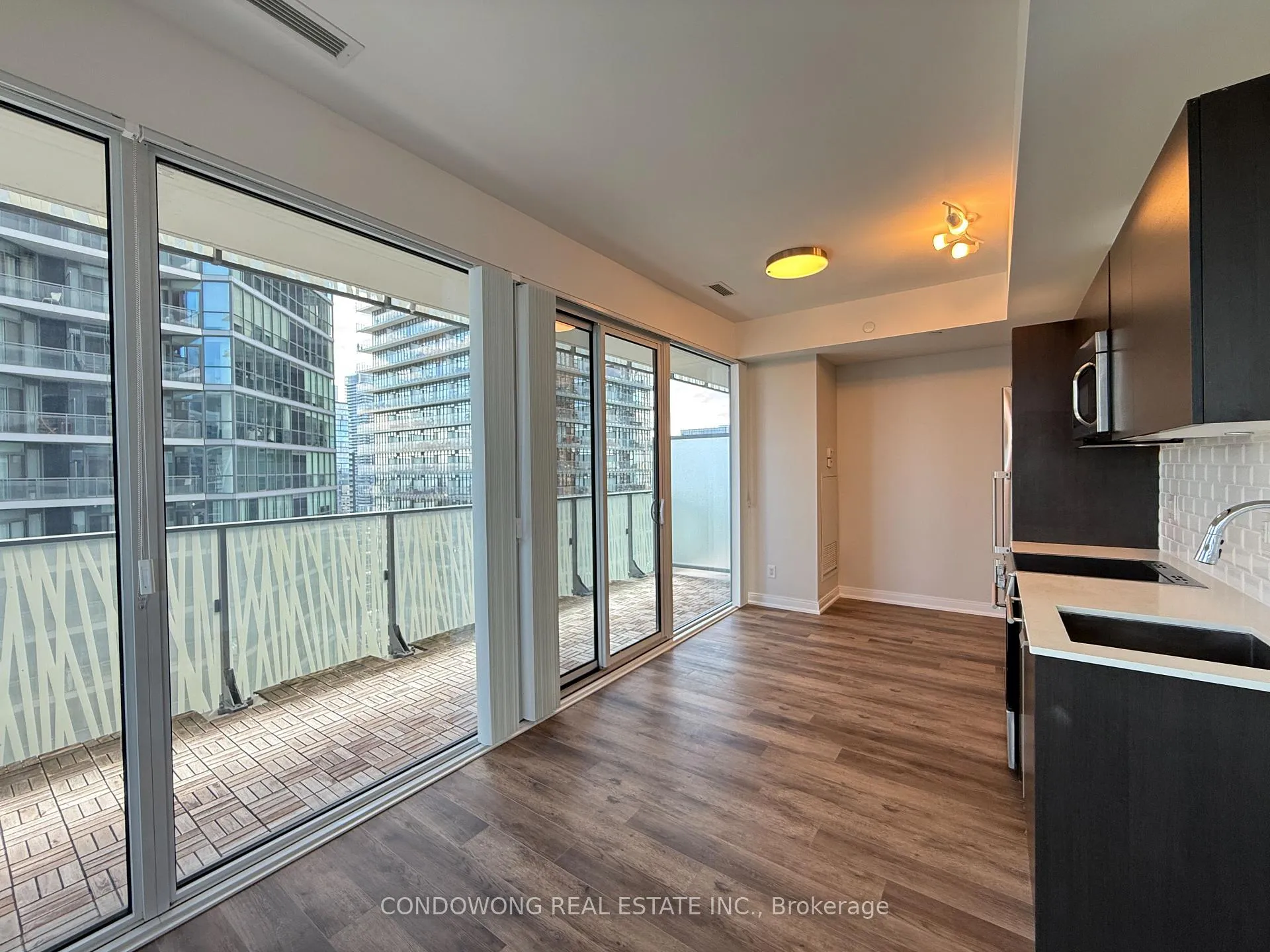 Photo 4 of Unit 3102, 42 Charles Street E, Toronto, Church-Yonge Corridor — HOMEH