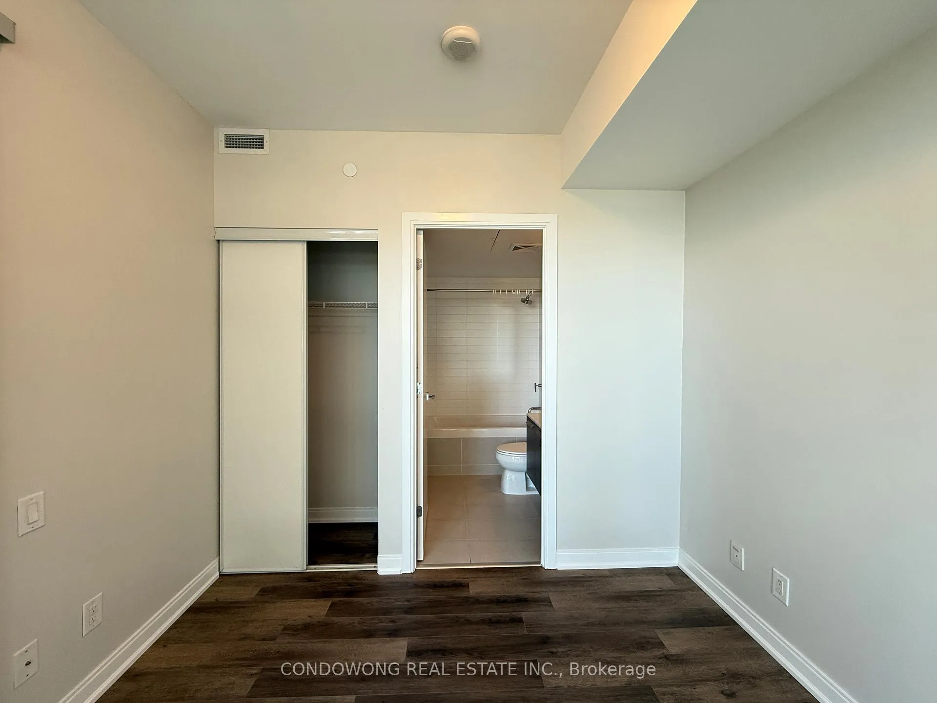 Photo 5 of Unit 3102, 42 Charles Street E, Toronto, Church-Yonge Corridor — HOMEH