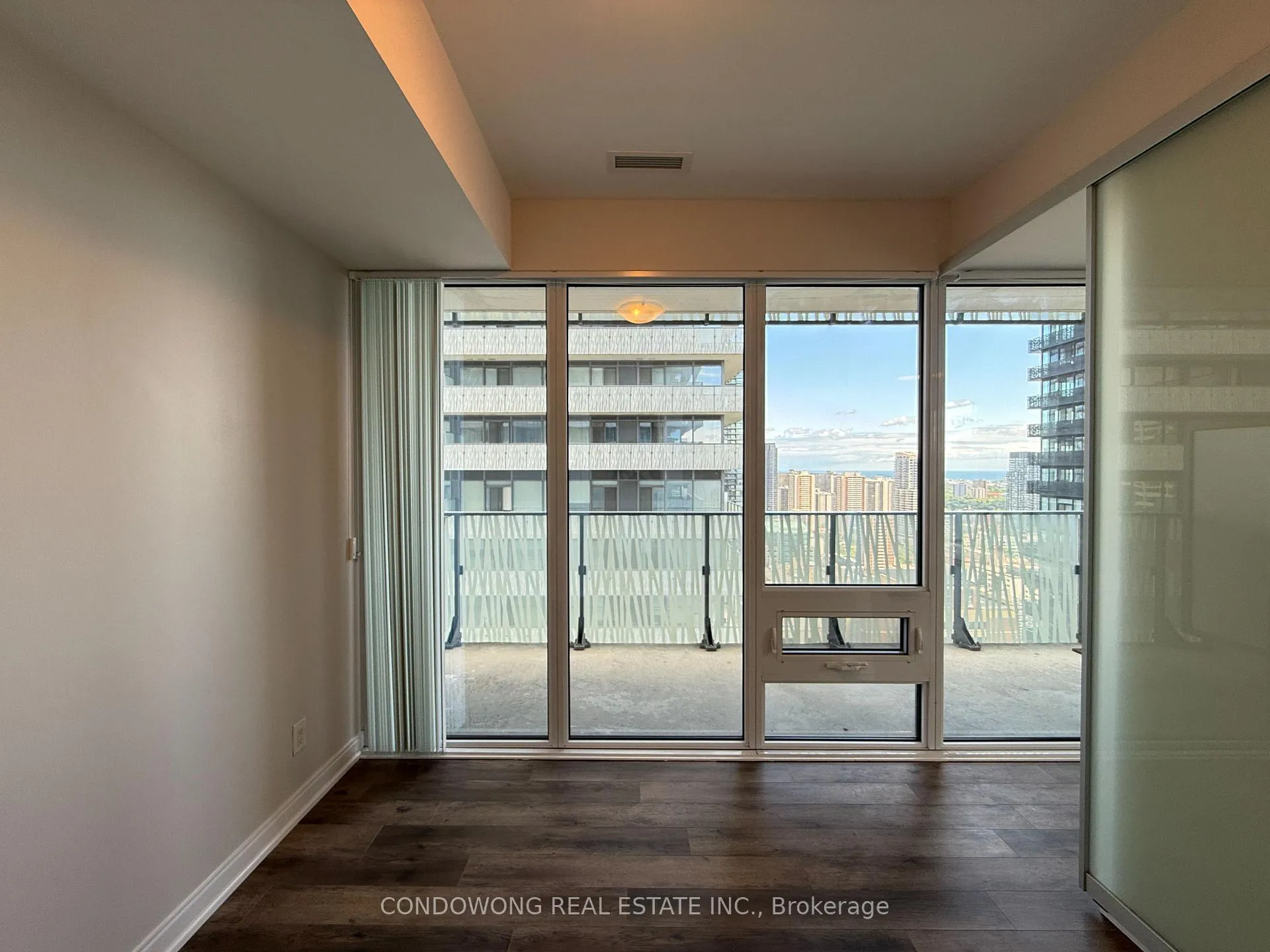 Photo 6 of Unit 3102, 42 Charles Street E, Toronto, Church-Yonge Corridor — HOMEH