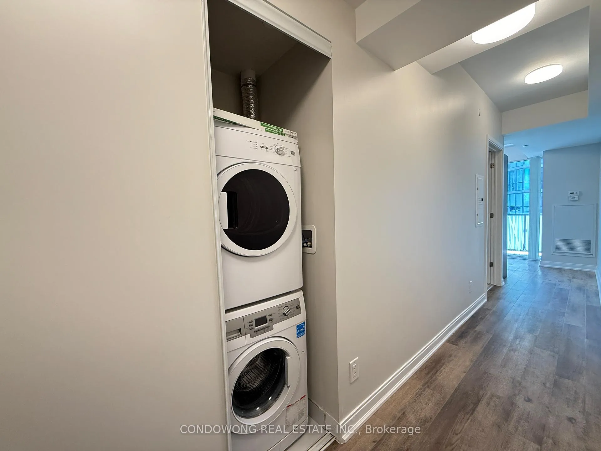 Photo 8 of Unit 3102, 42 Charles Street E, Toronto, Church-Yonge Corridor — HOMEH