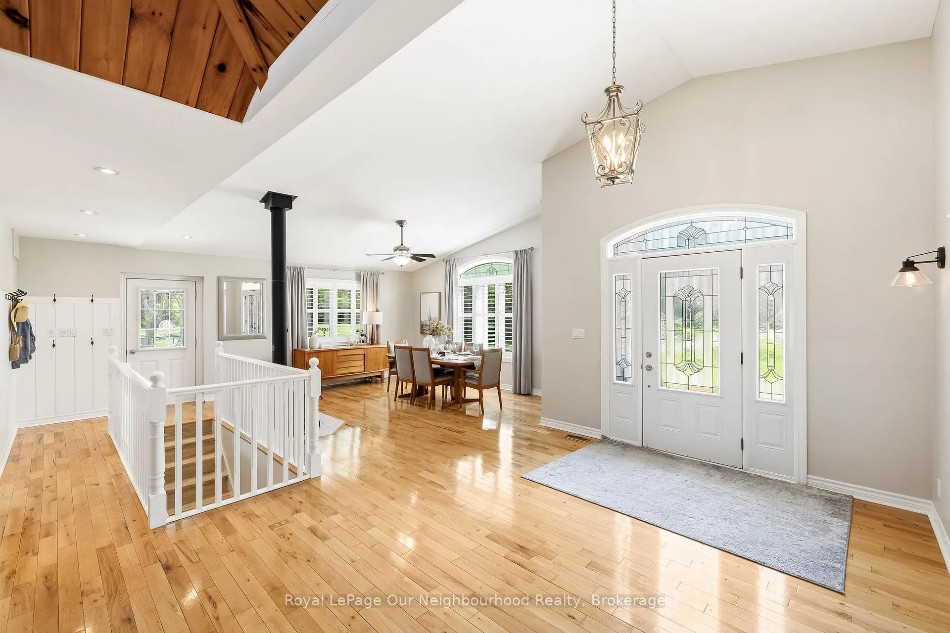 Photo 7 of 1354 Island View Drive, Selwyn — HOMEH