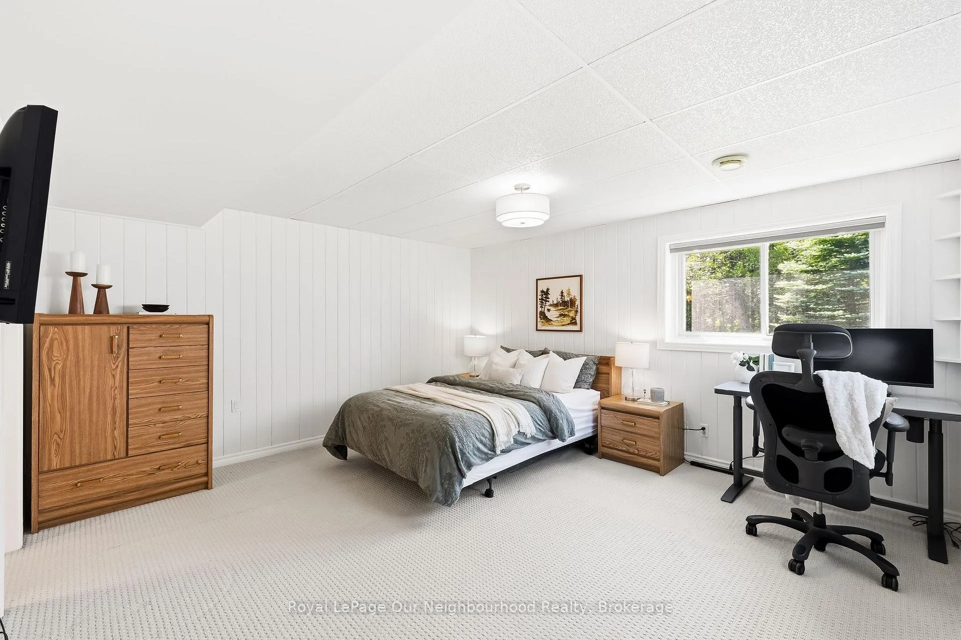 Photo 21 of 1354 Island View Drive, Selwyn — HOMEH