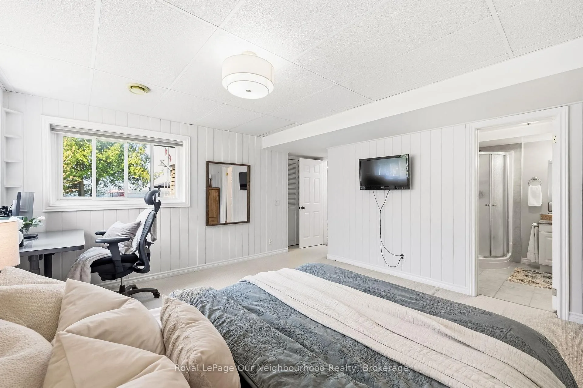 Photo 22 of 1354 Island View Drive, Selwyn — HOMEH