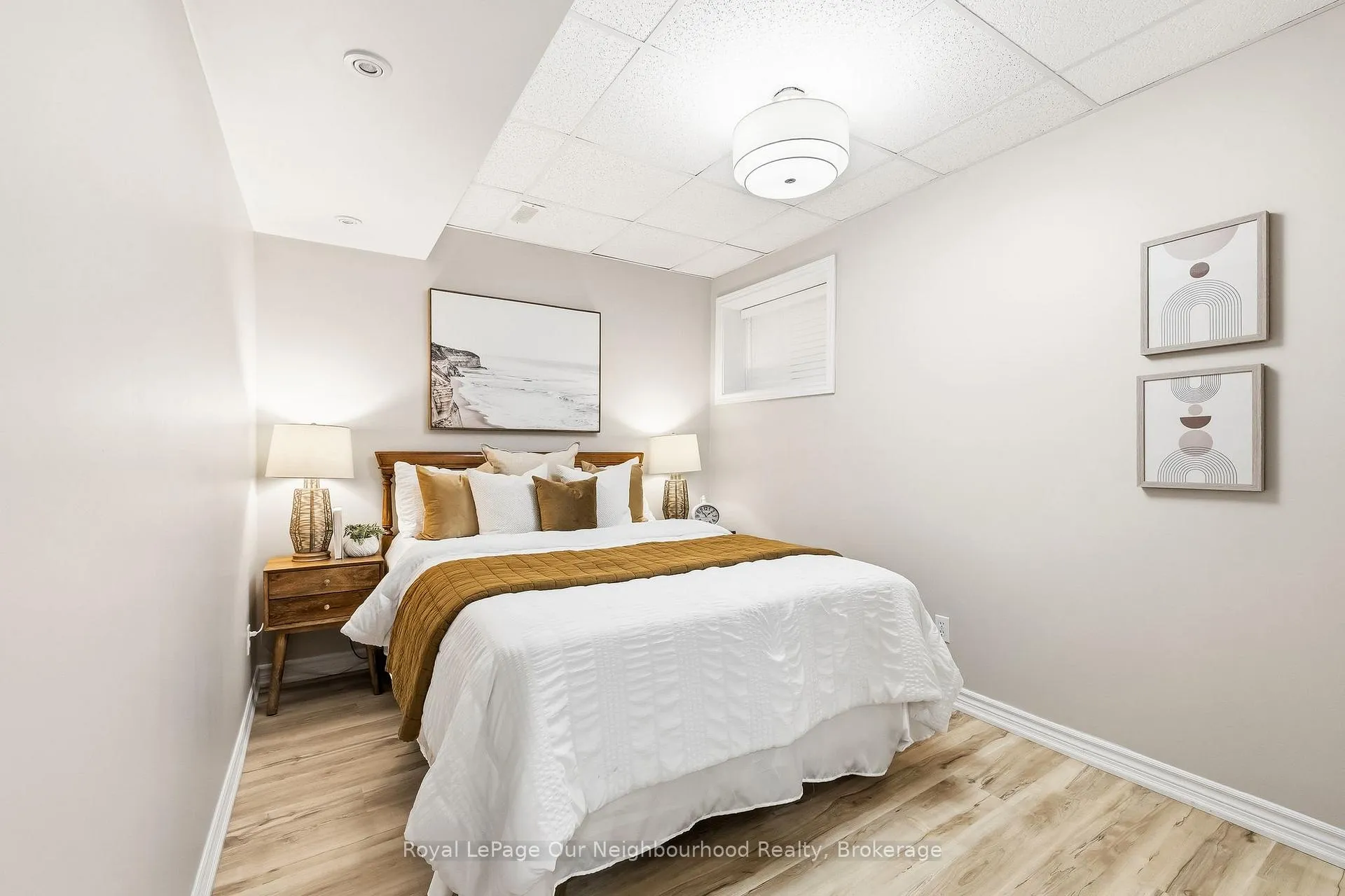 Photo 26 of 1354 Island View Drive, Selwyn — HOMEH