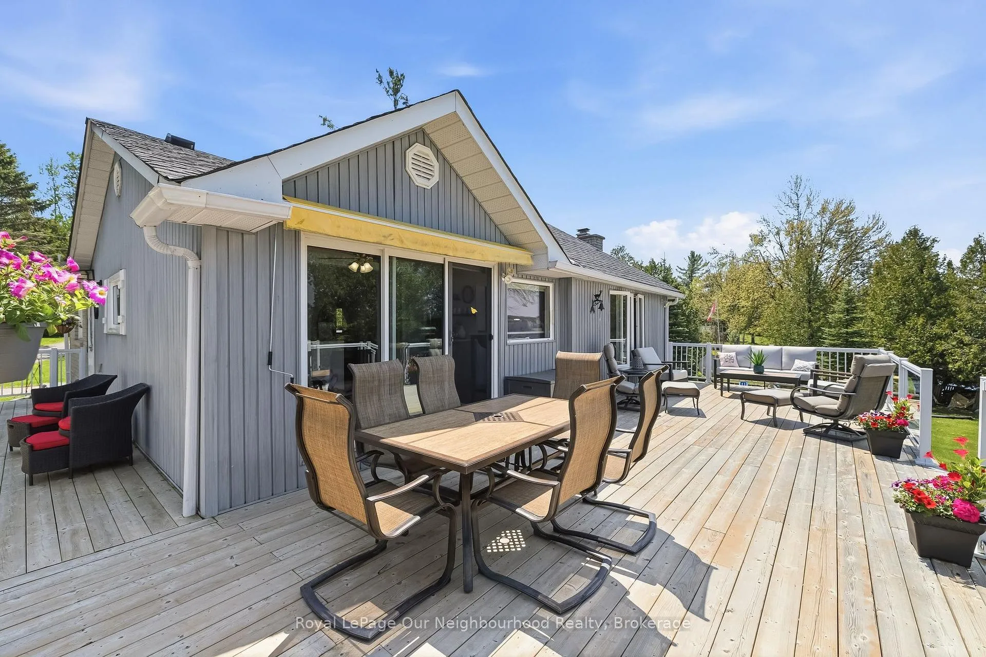 Photo 28 of 1354 Island View Drive, Selwyn — HOMEH