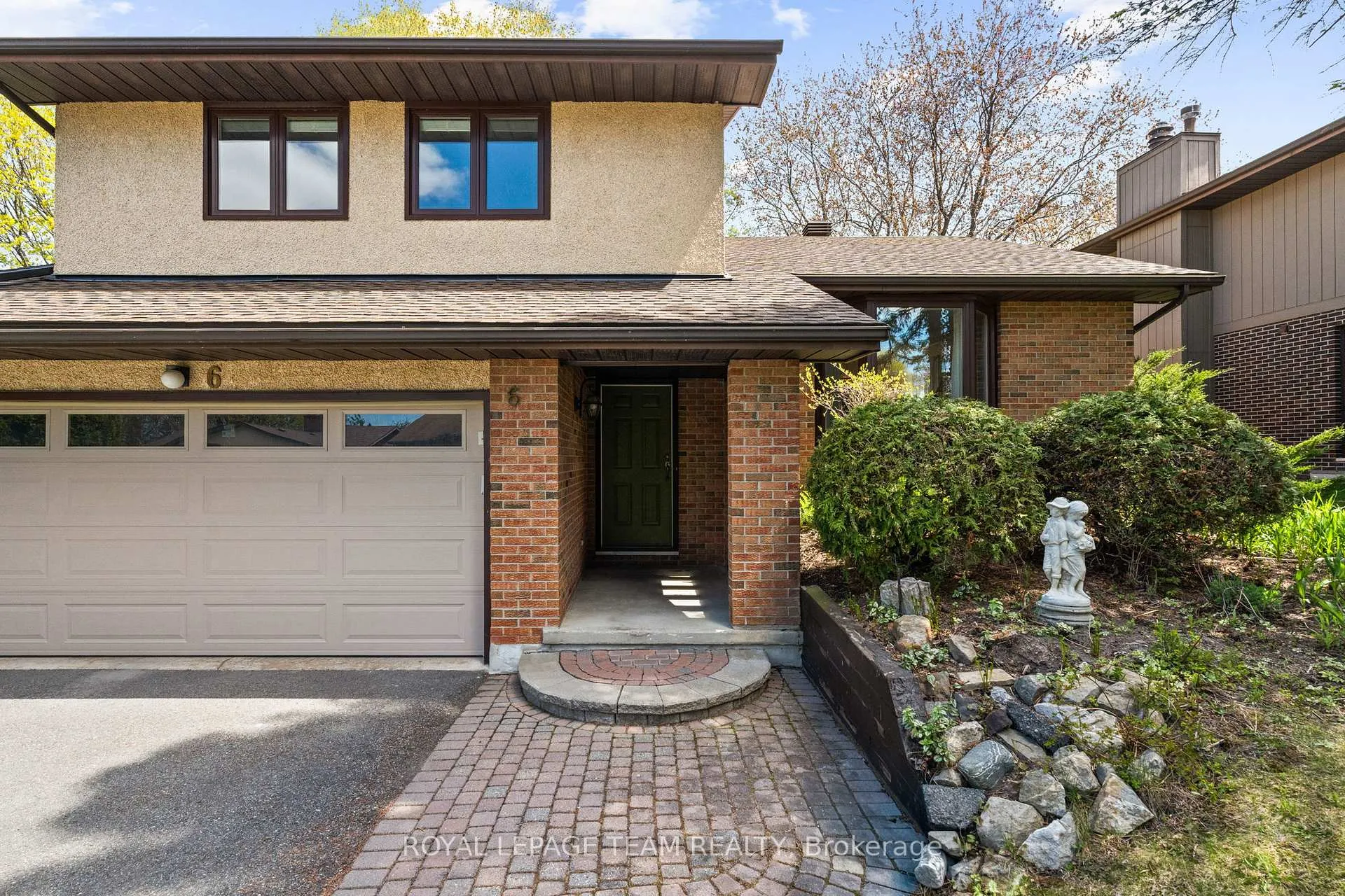Photo 2 of 6 Byrd Crescent, Ottawa, Kanata - Katimavik — HOMEH