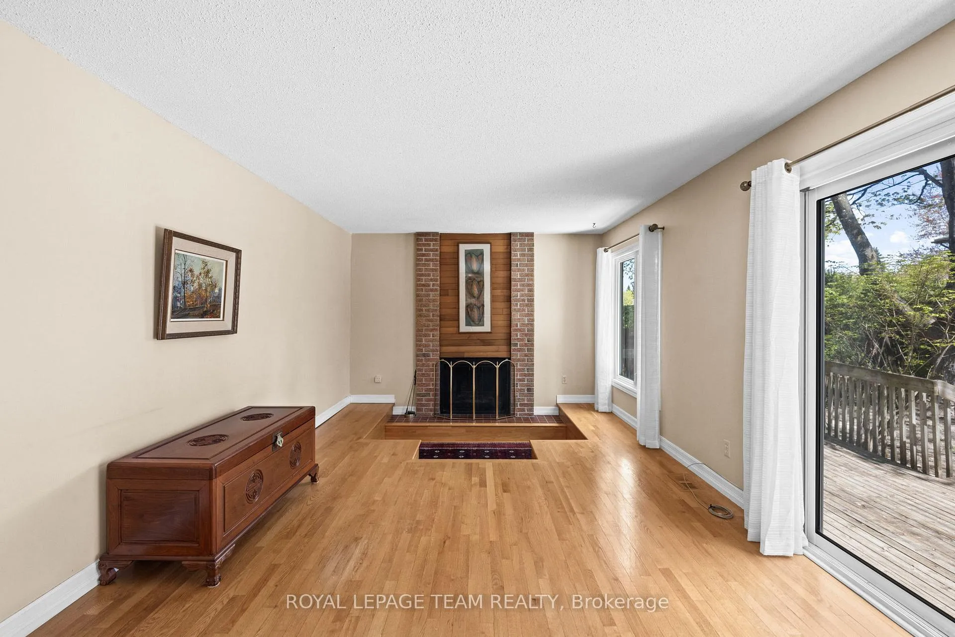 Photo 9 of 6 Byrd Crescent, Ottawa, Kanata - Katimavik — HOMEH