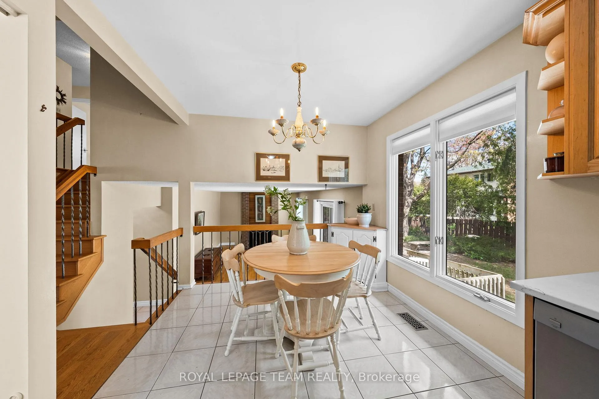 Photo 16 of 6 Byrd Crescent, Ottawa, Kanata - Katimavik — HOMEH
