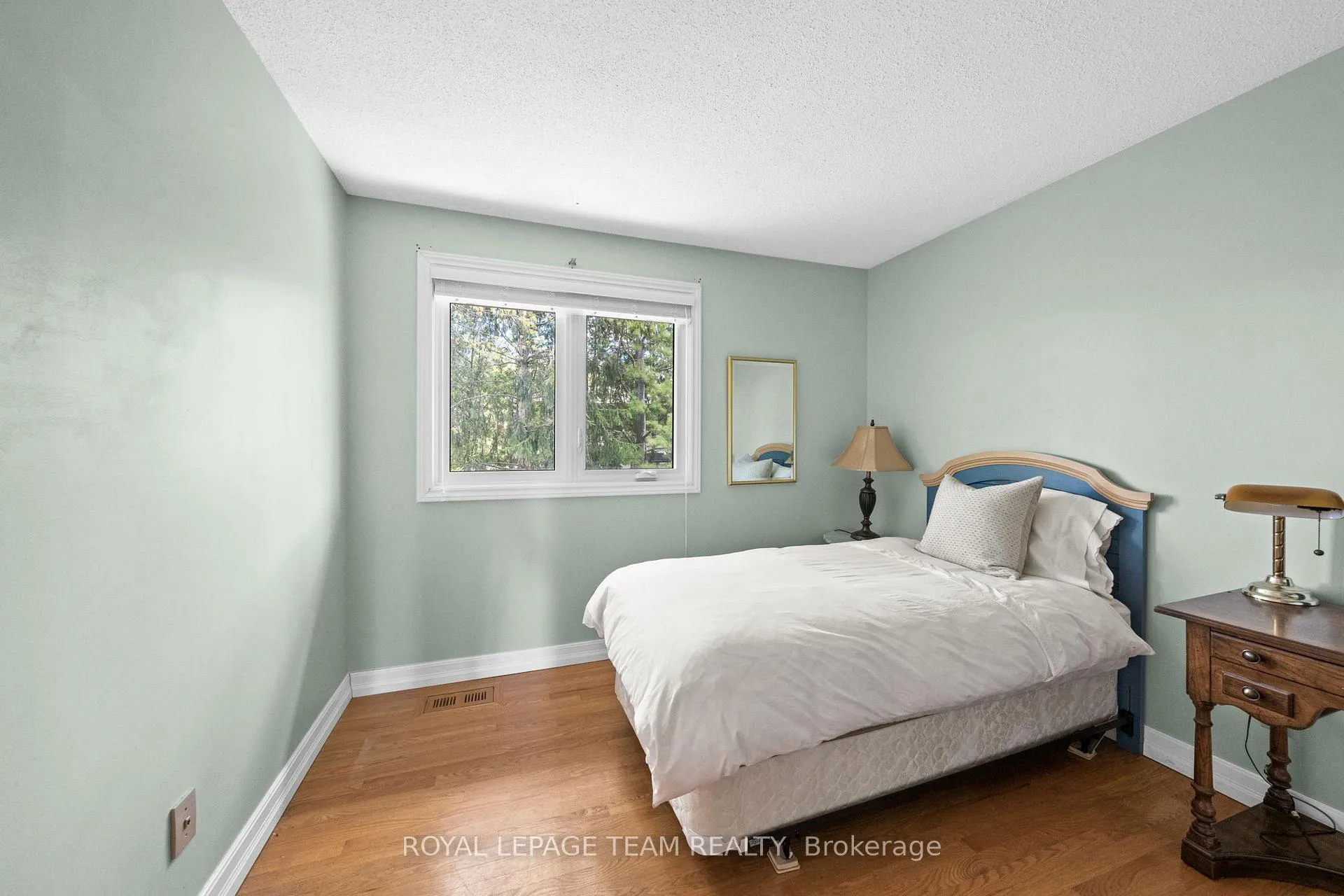 Photo 32 of 6 Byrd Crescent, Ottawa, Kanata - Katimavik — HOMEH