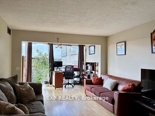 Photo 8 of Unit 705, 725 King Street W, Toronto, Niagara — HOMEH