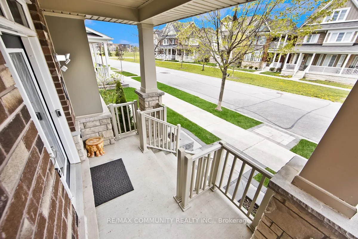 Photo 3 of 201 Donald Sim Avenue, Markham, Cornell — HOMEH
