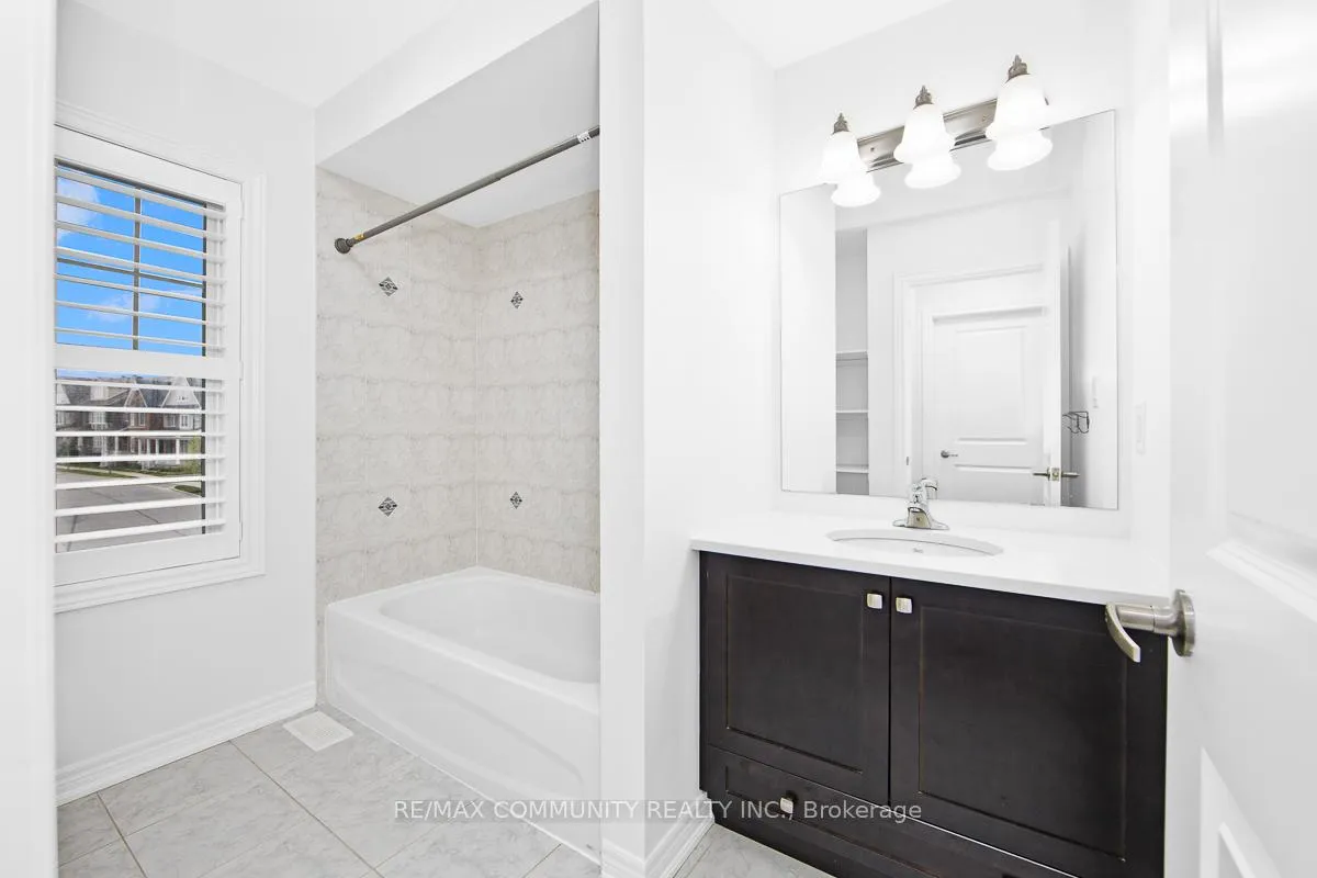 Photo 19 of 201 Donald Sim Avenue, Markham, Cornell — HOMEH