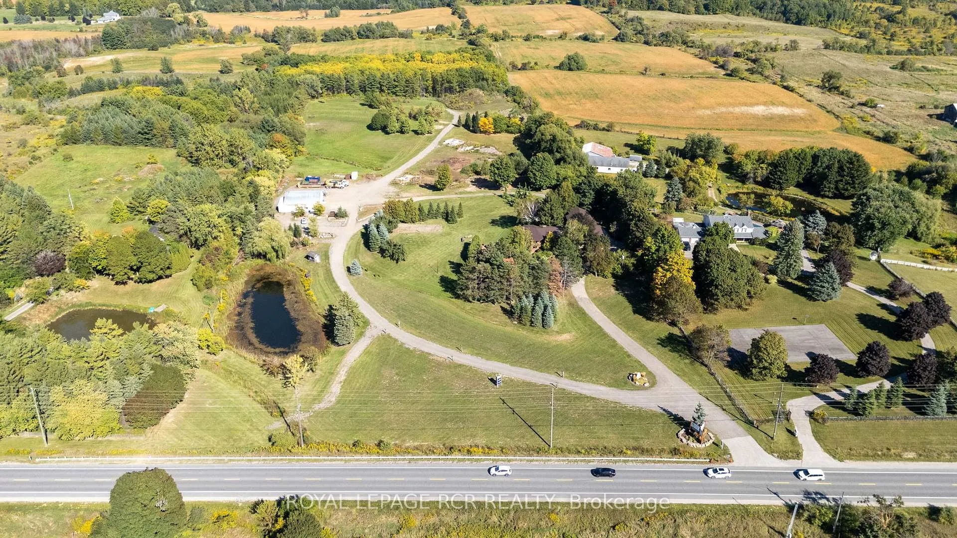 Photo 10 of 15735 Highway 27, King, Schomberg — HOMEH