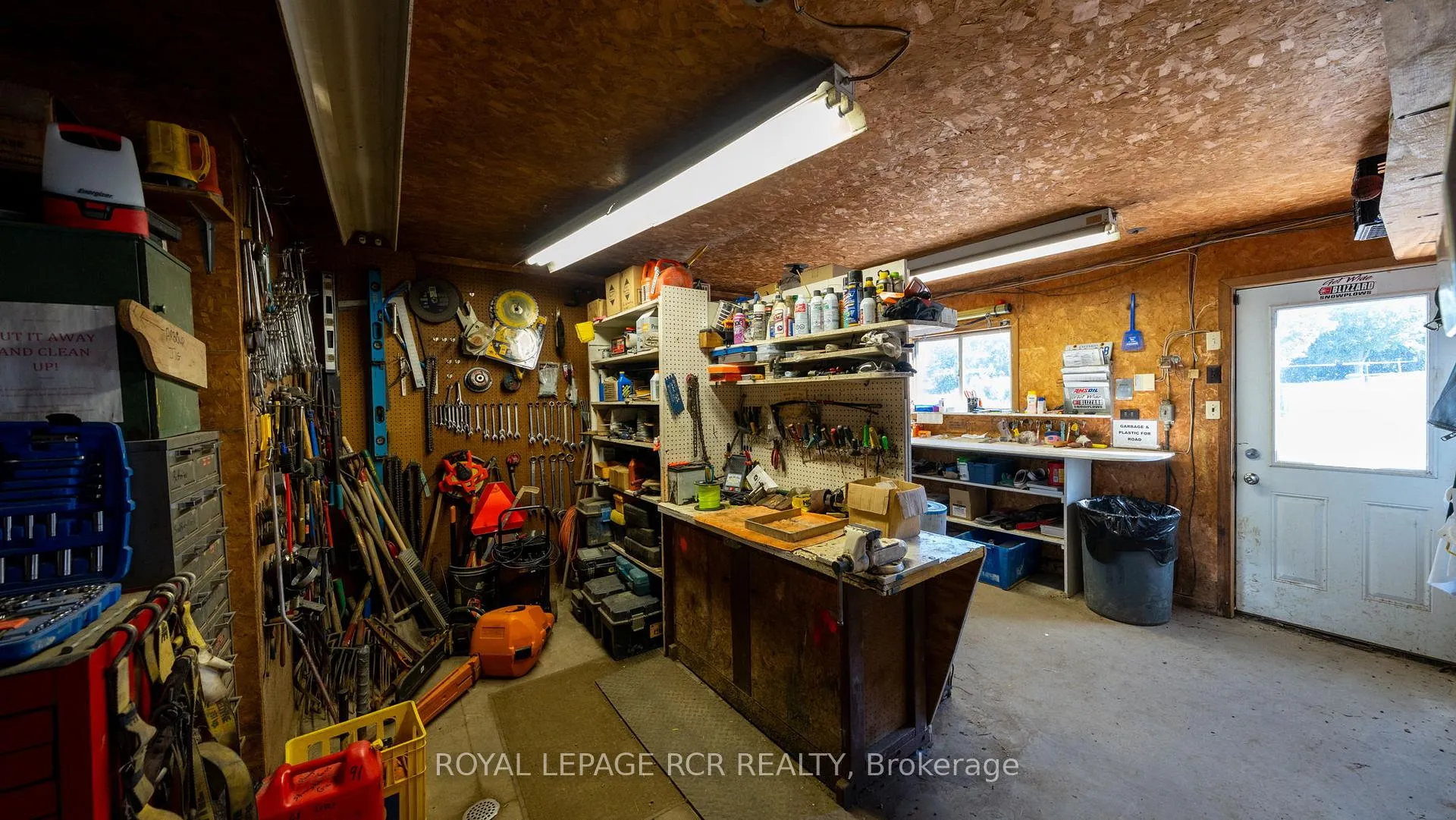 Photo 18 of 15735 Highway 27, King, Schomberg — HOMEH