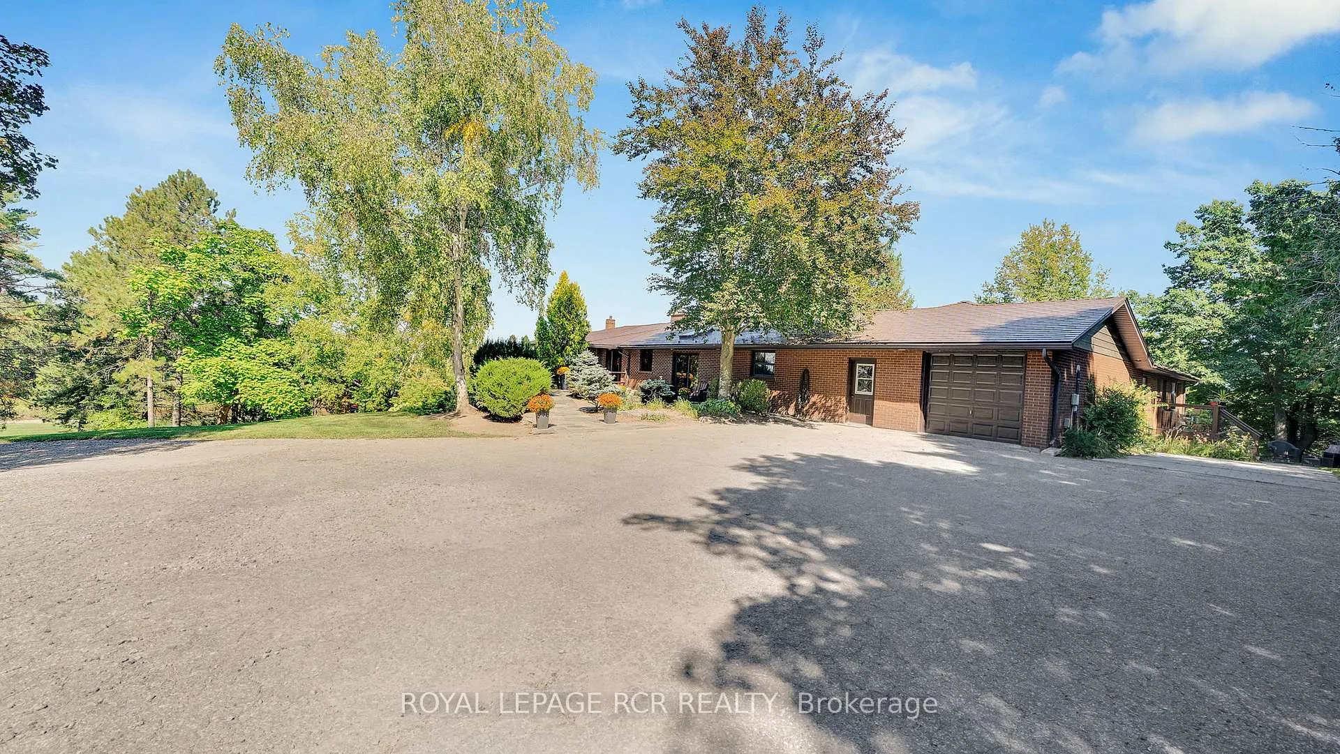 Photo 20 of 15735 Highway 27, King, Schomberg — HOMEH