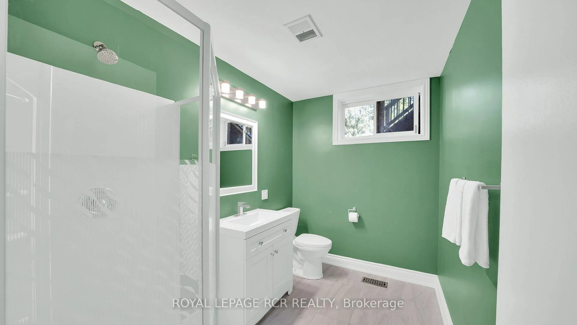 Photo 36 of 15735 Highway 27, King, Schomberg — HOMEH