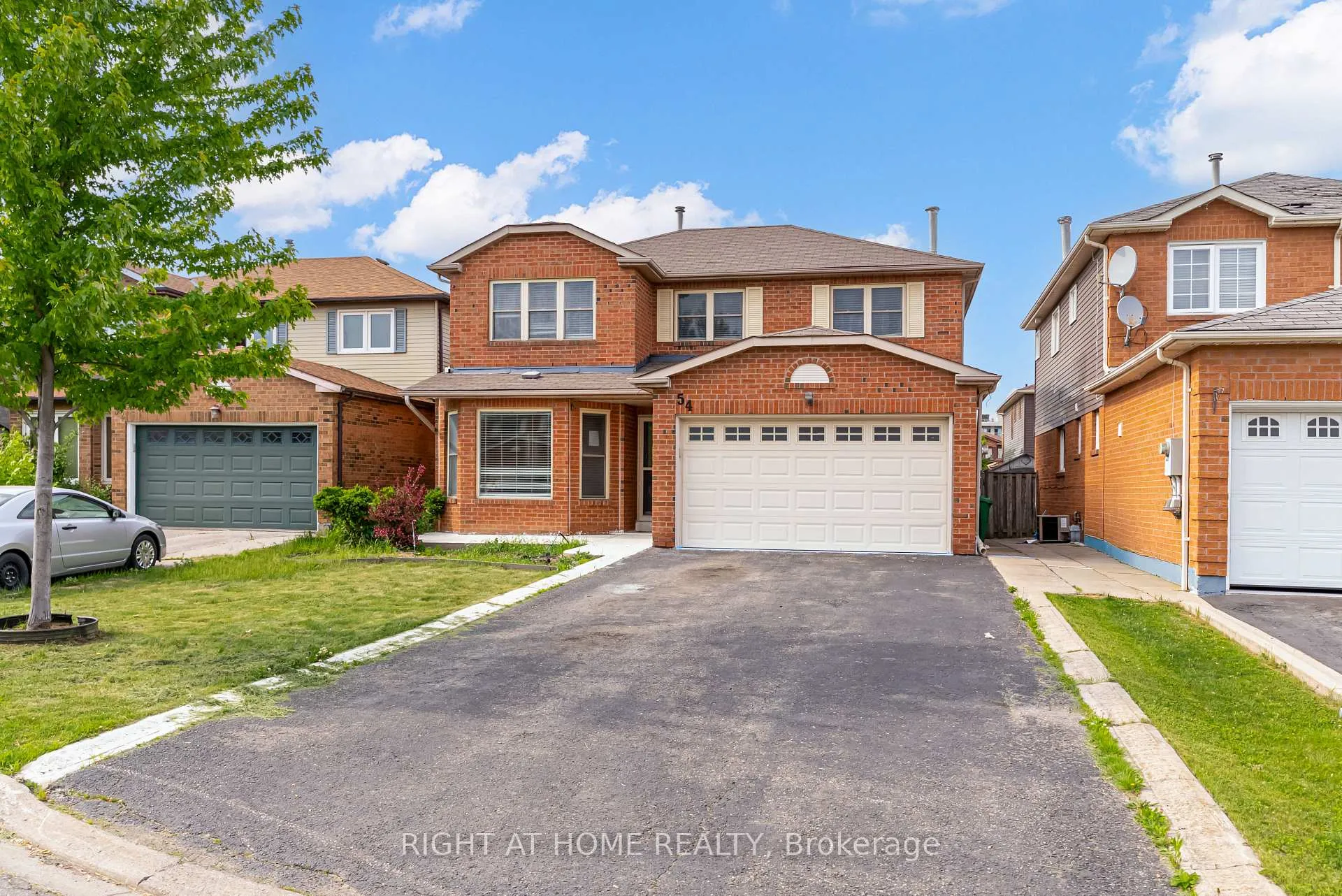 Front of 54 Woodside Court