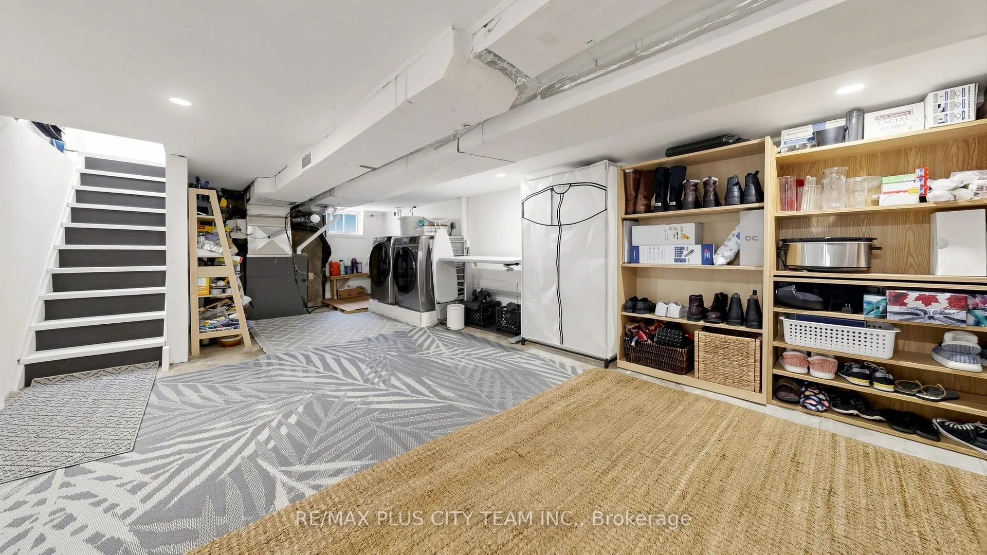 Photo 24 of 320 Boon Avenue, Toronto, Caledonia-Fairbank — HOMEH