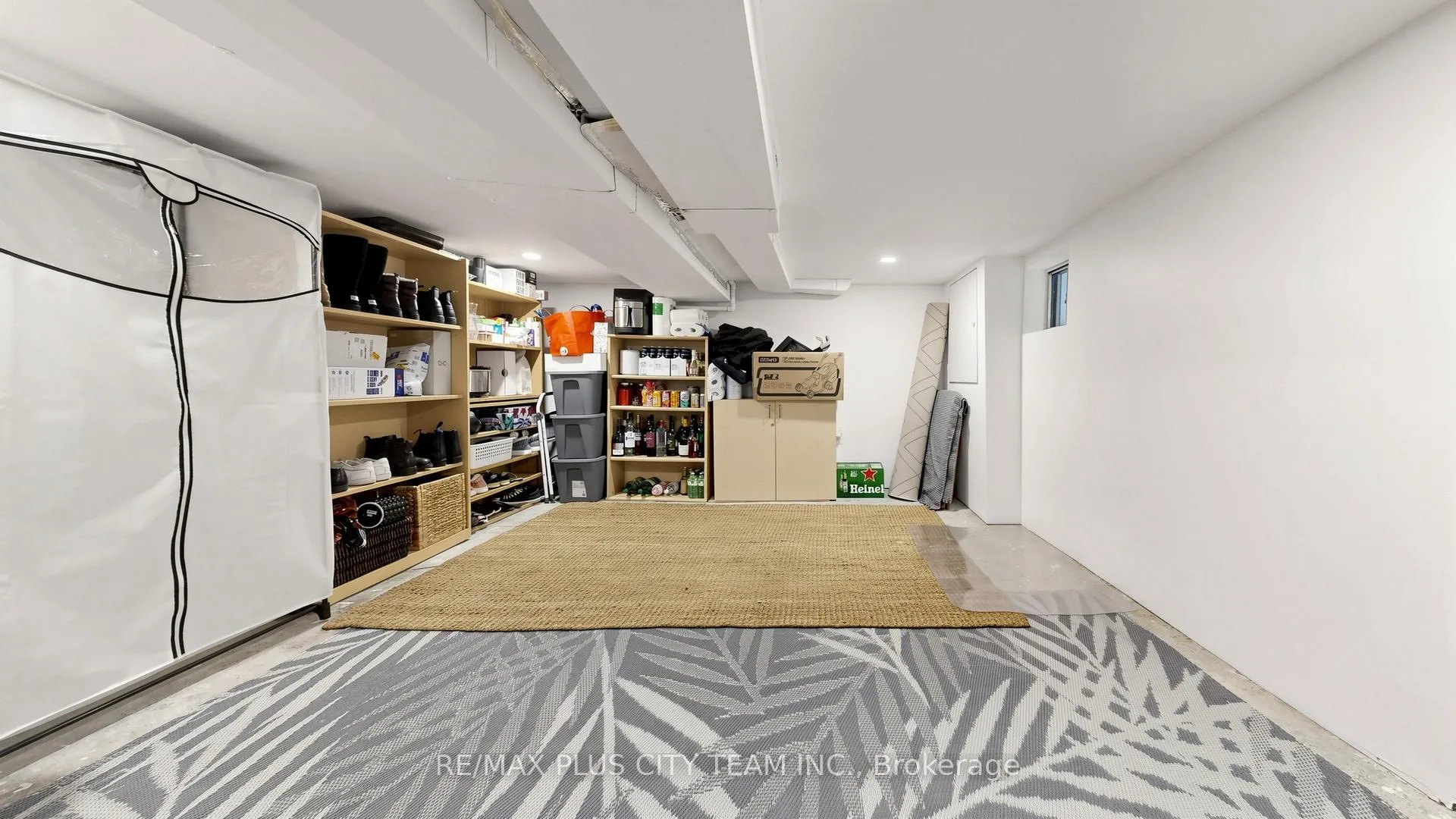 Photo 25 of 320 Boon Avenue, Toronto, Caledonia-Fairbank — HOMEH