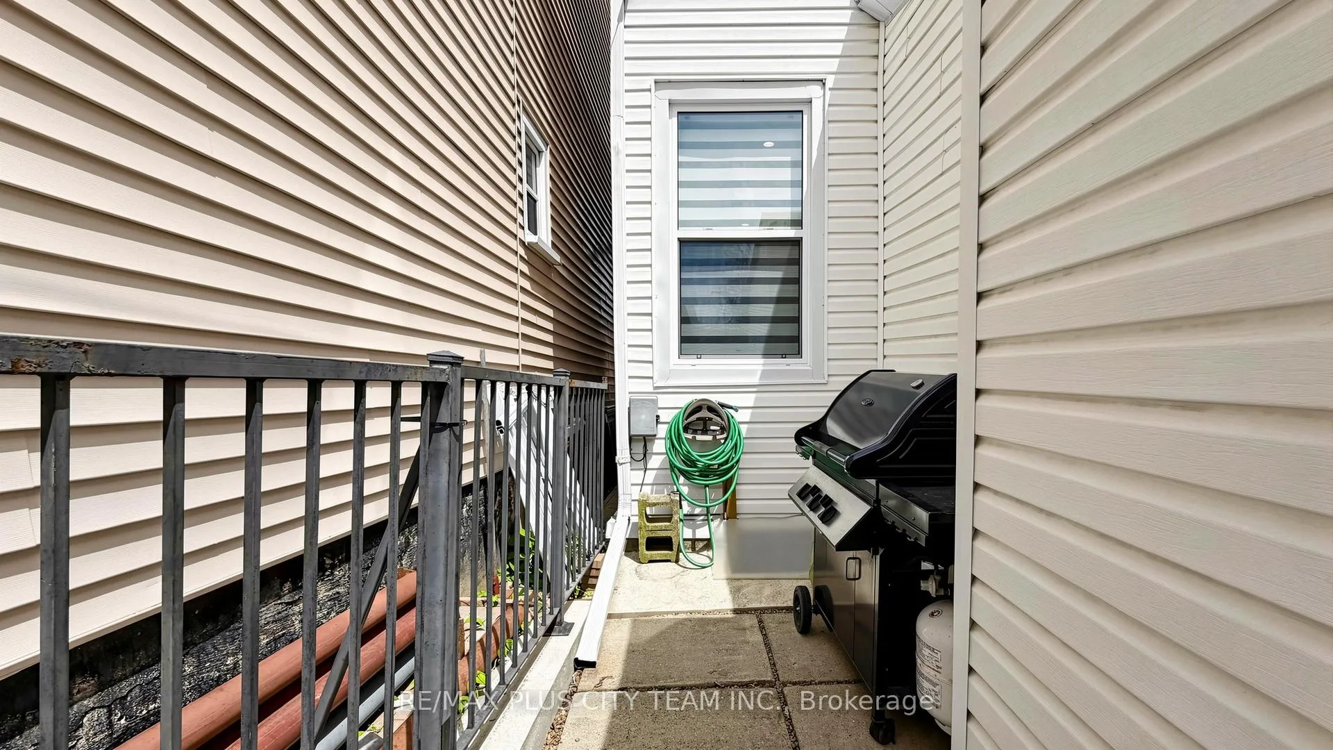 Photo 27 of 320 Boon Avenue, Toronto, Caledonia-Fairbank — HOMEH