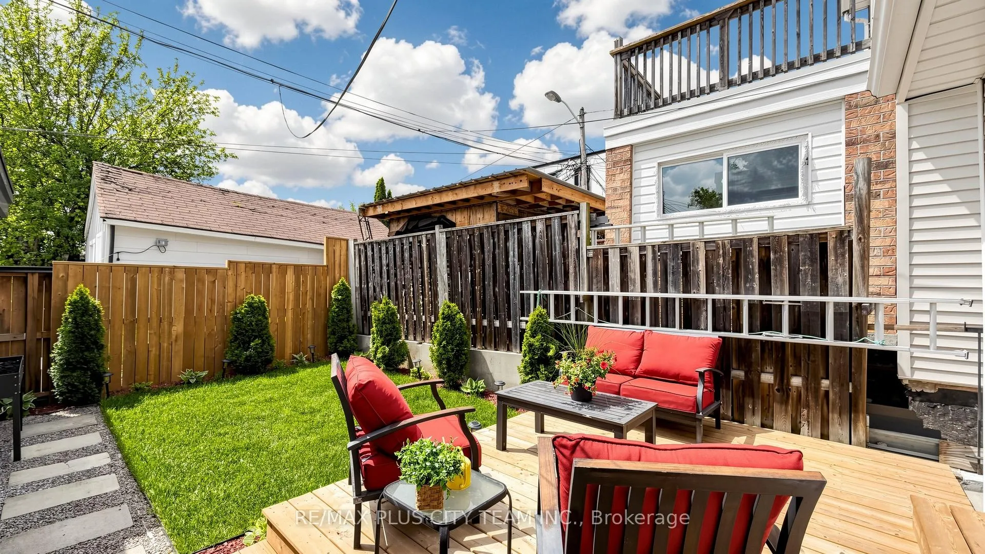 Photo 29 of 320 Boon Avenue, Toronto, Caledonia-Fairbank — HOMEH