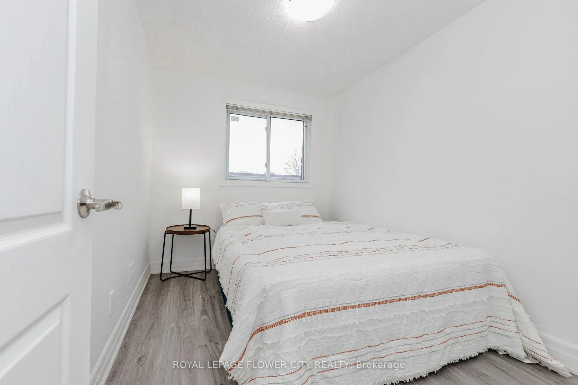 Photo 24 of 42 Briar Path, Brampton, Avondale — HOMEH