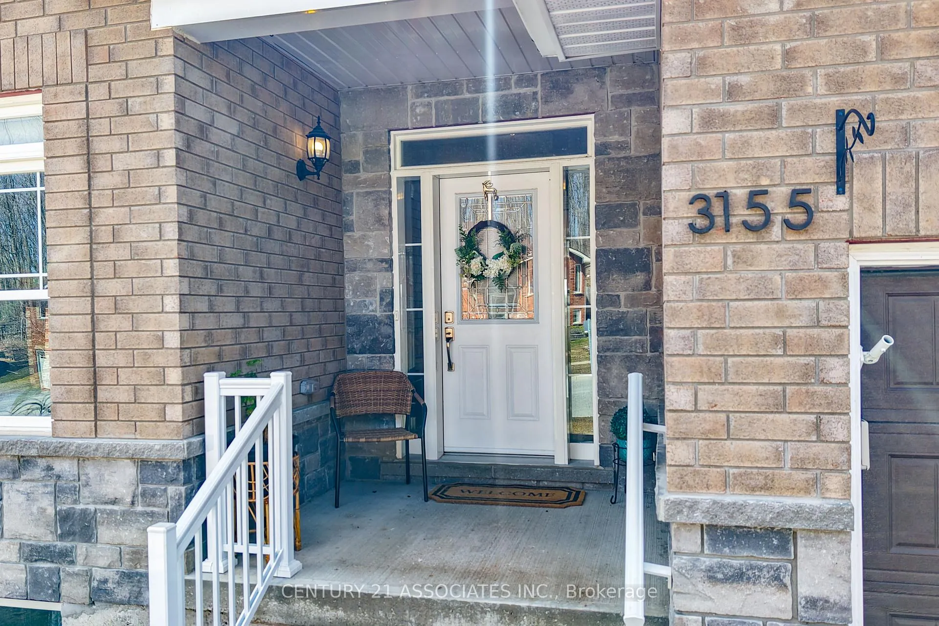 Photo 4 of 3155 Monarch Drive, Orillia — HOMEH