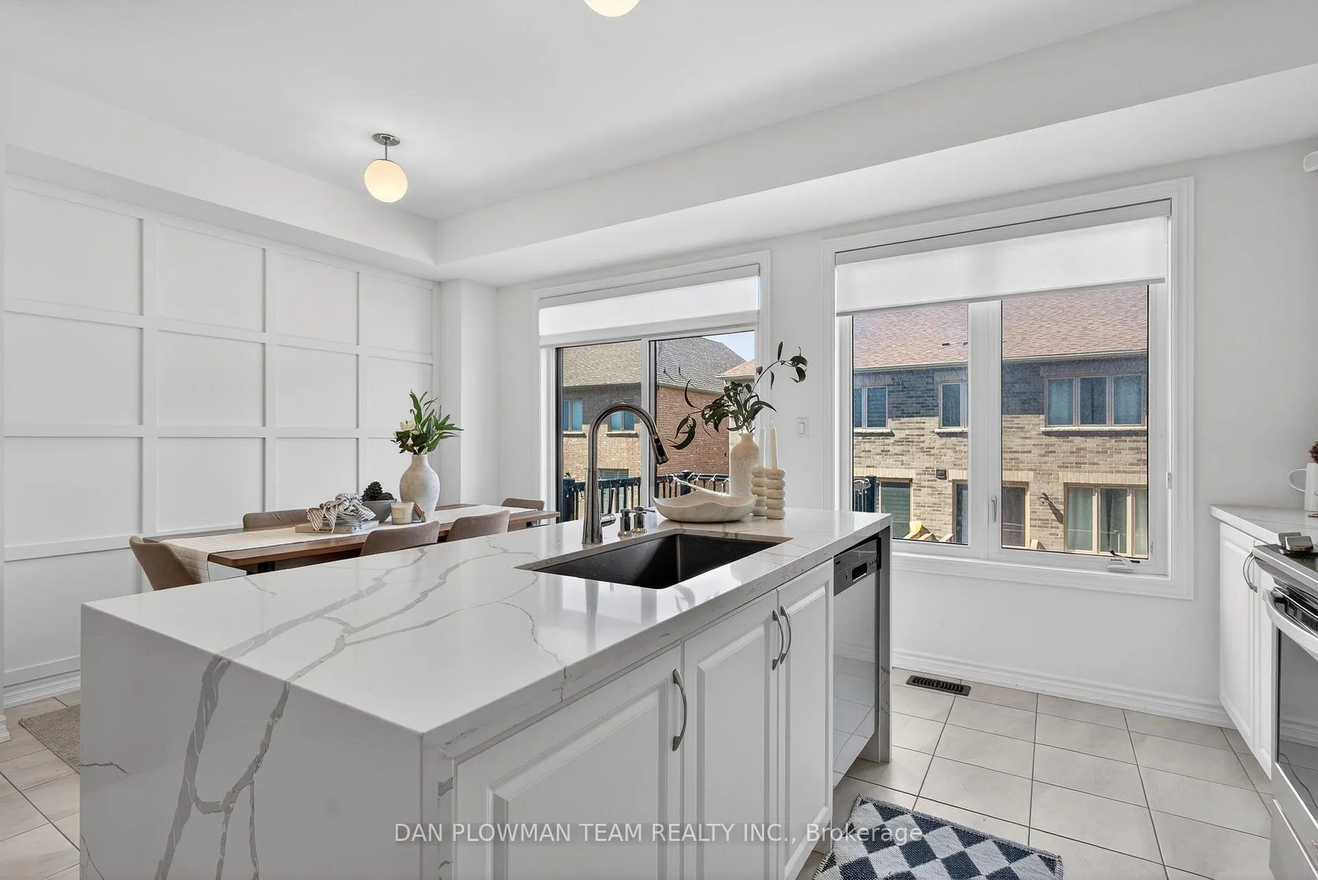 Photo 3 of 30 Hallmark Way, Whitby, Lynde Creek — HOMEH