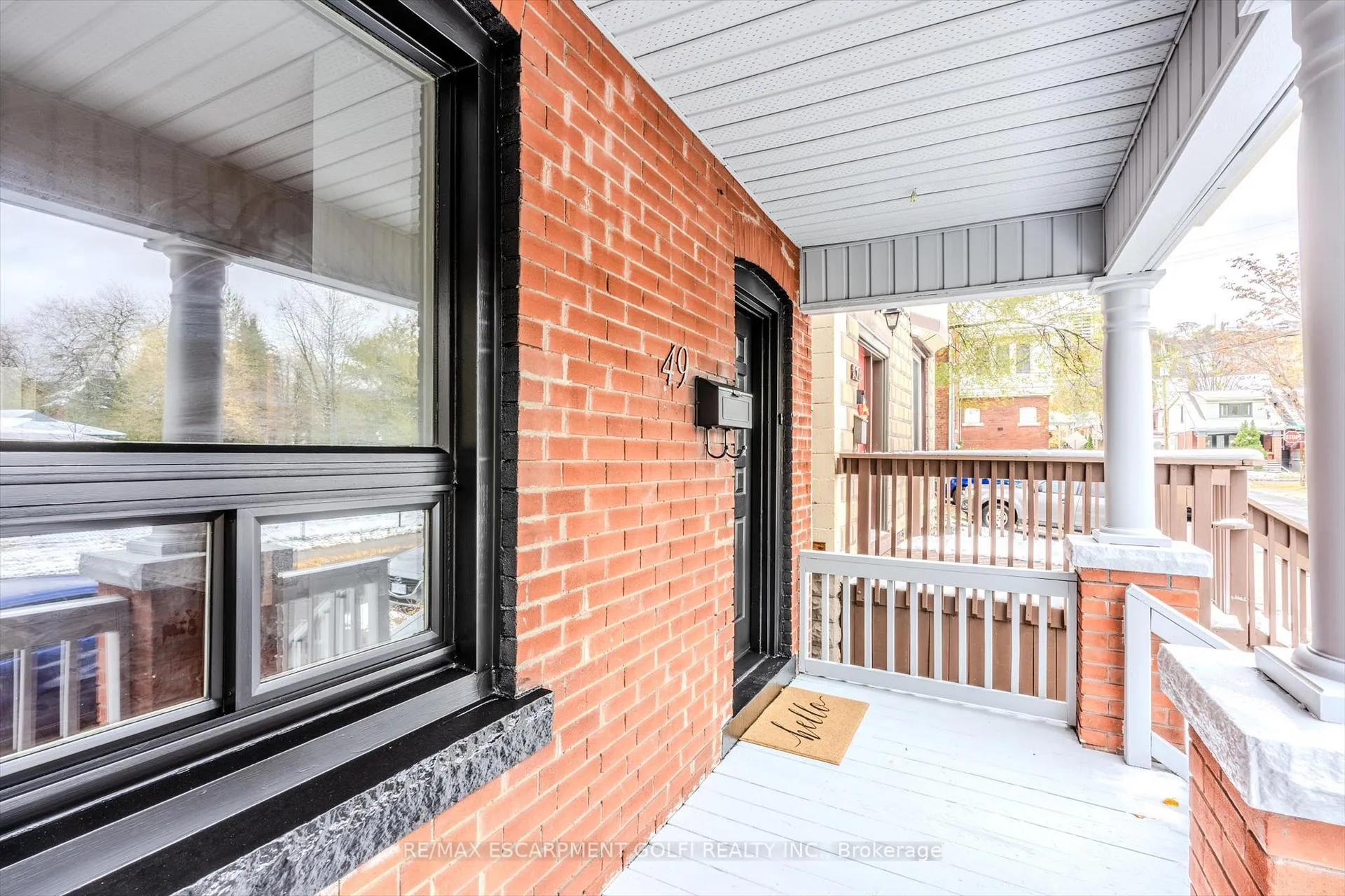 Photo 2 of 49 Myrtle Avenue, Hamilton, St. Clair — HOMEH