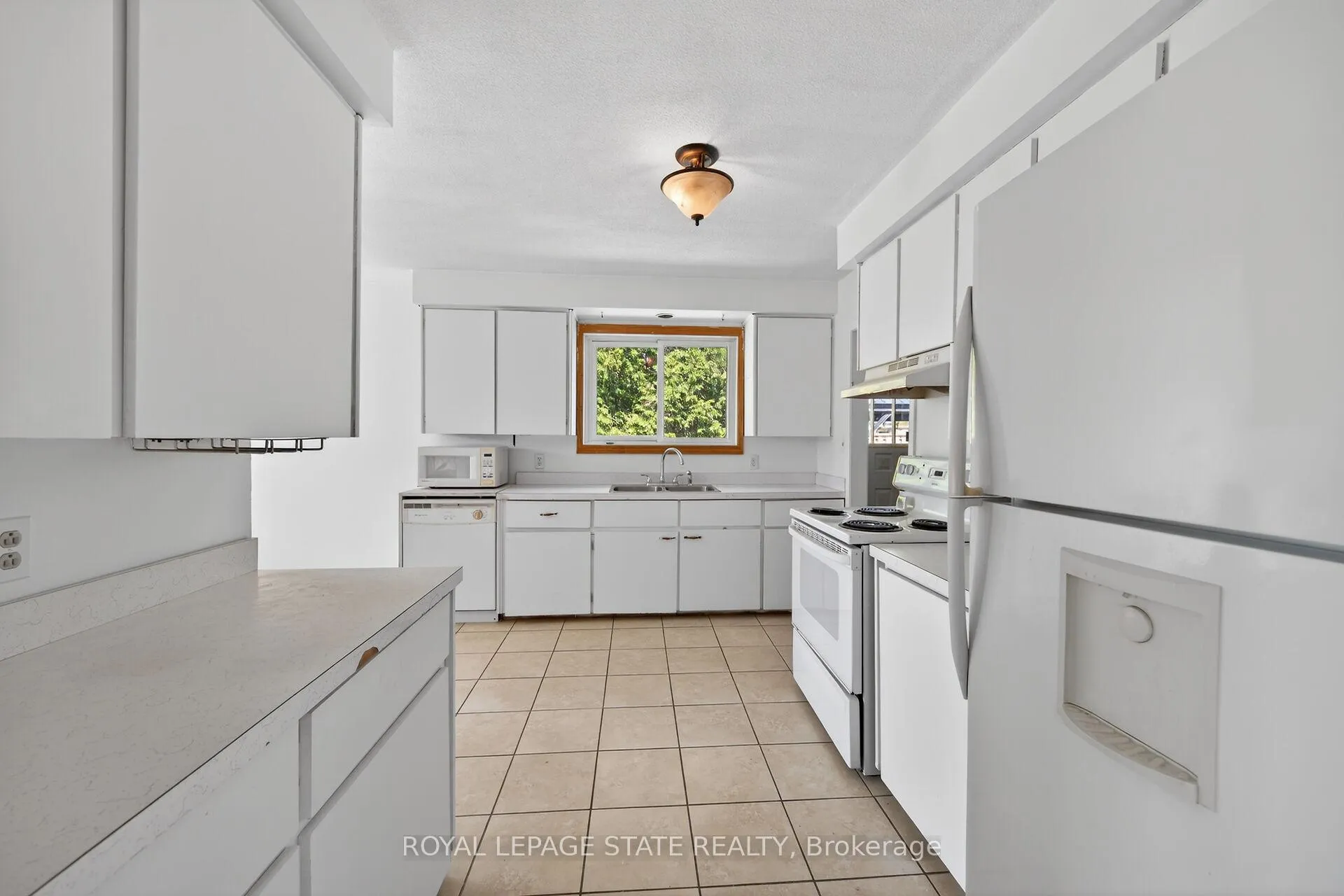 Photo 11 of 5558 White Church Road, Hamilton, Rural Glanbrook — HOMEH