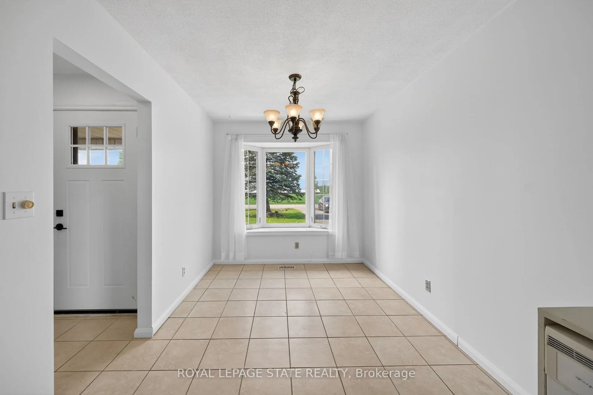 Photo 13 of 5558 White Church Road, Hamilton, Rural Glanbrook — HOMEH