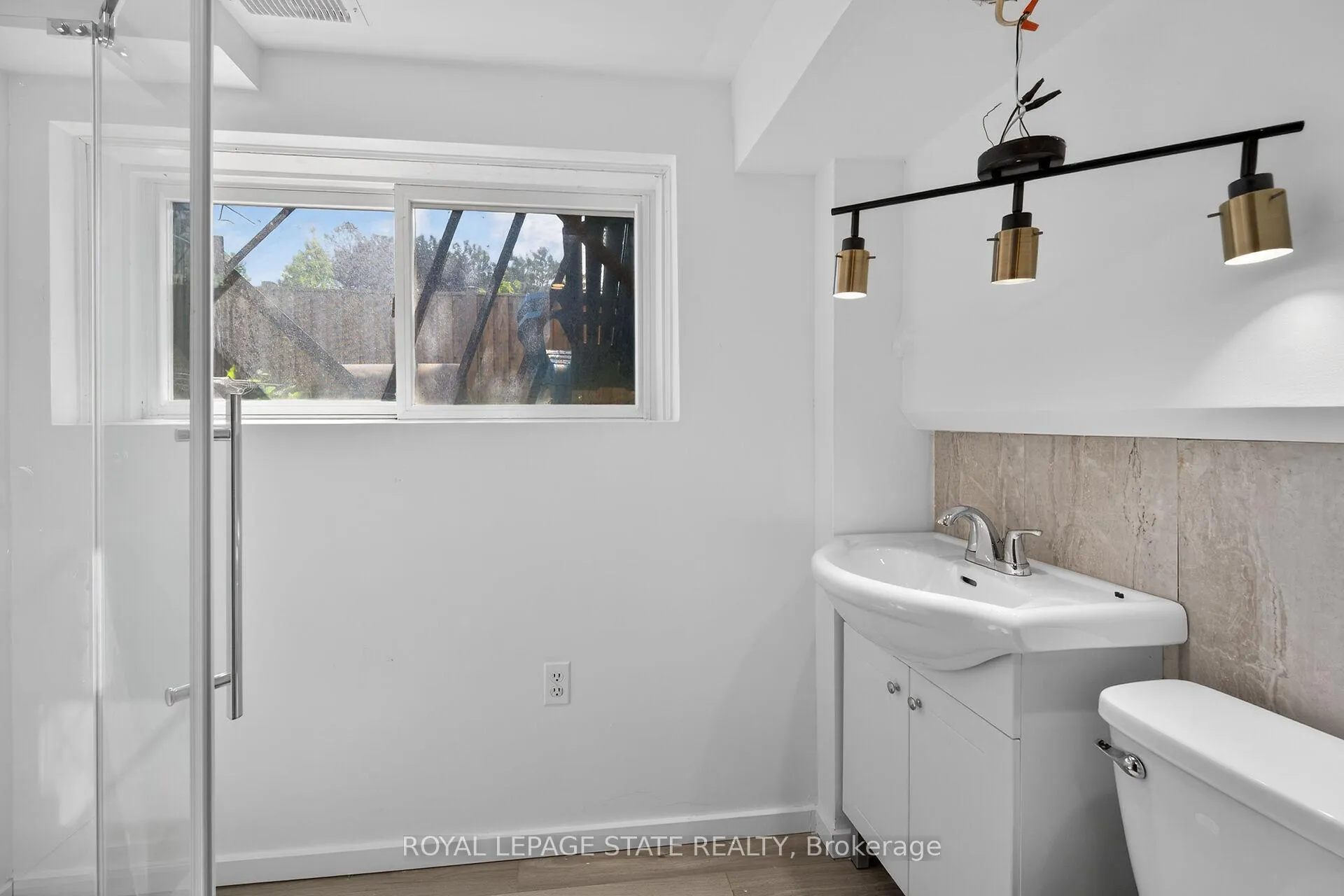 Photo 33 of 5558 White Church Road, Hamilton, Rural Glanbrook — HOMEH