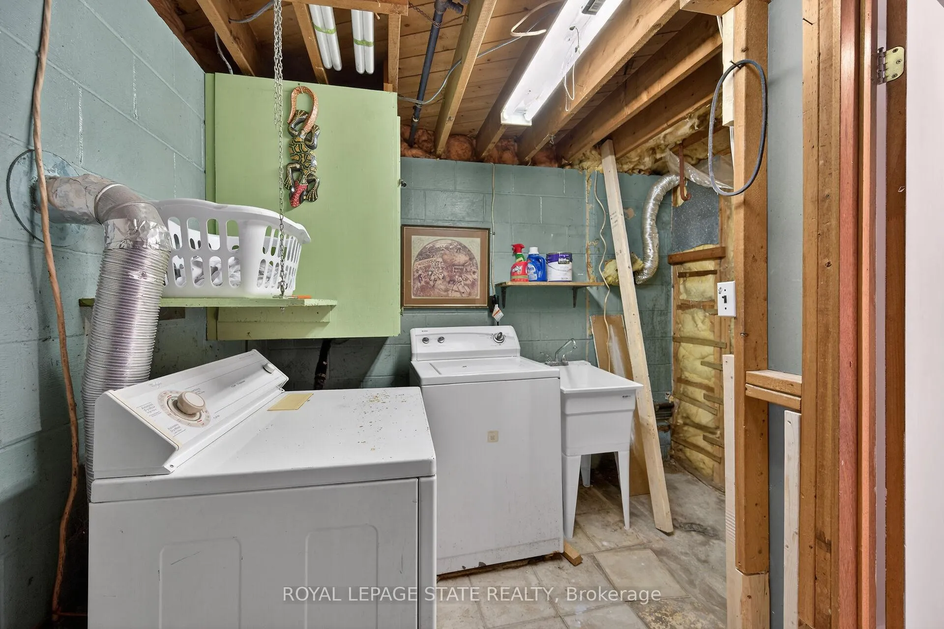 Photo 35 of 5558 White Church Road, Hamilton, Rural Glanbrook — HOMEH