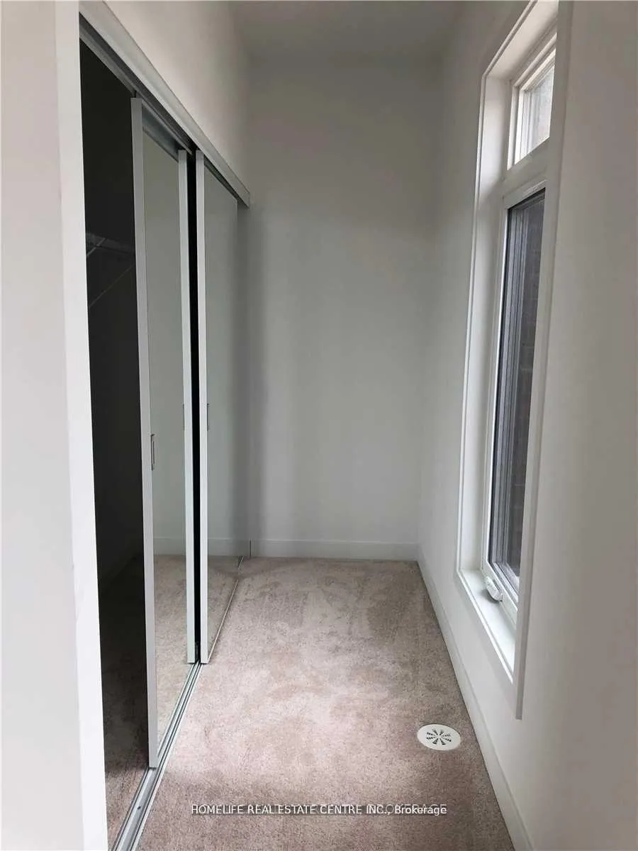 Photo 3 of 21 Beliveau Street, Vaughan, Vaughan Grove — HOMEH