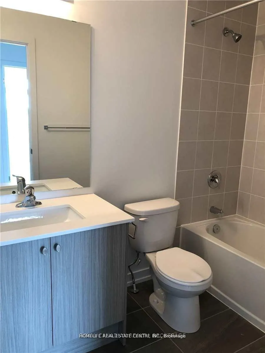 Photo 5 of 21 Beliveau Street, Vaughan, Vaughan Grove — HOMEH