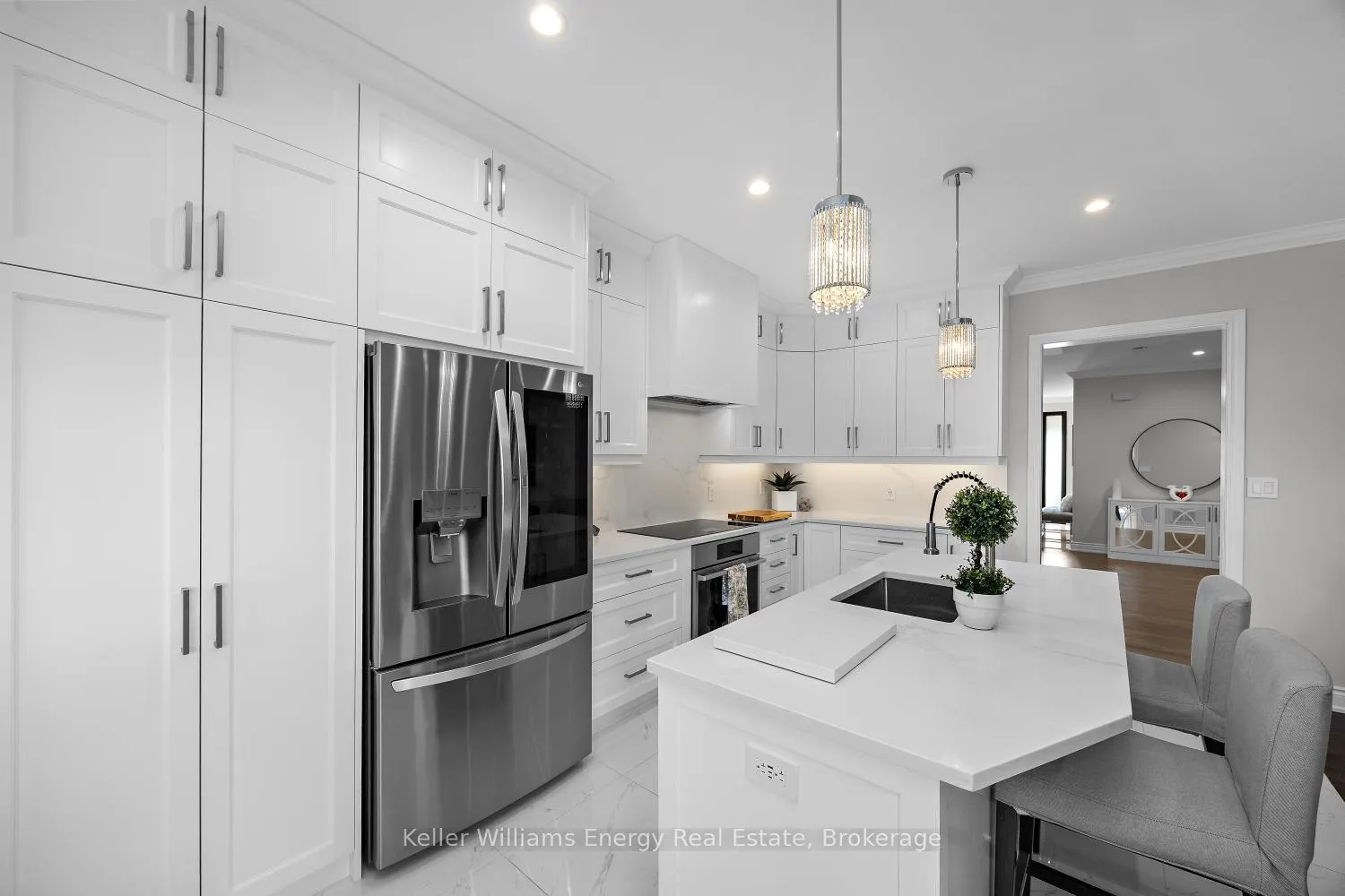 Photo 13 of 19 St Augustine Drive, Whitby, Brooklin — HOMEH